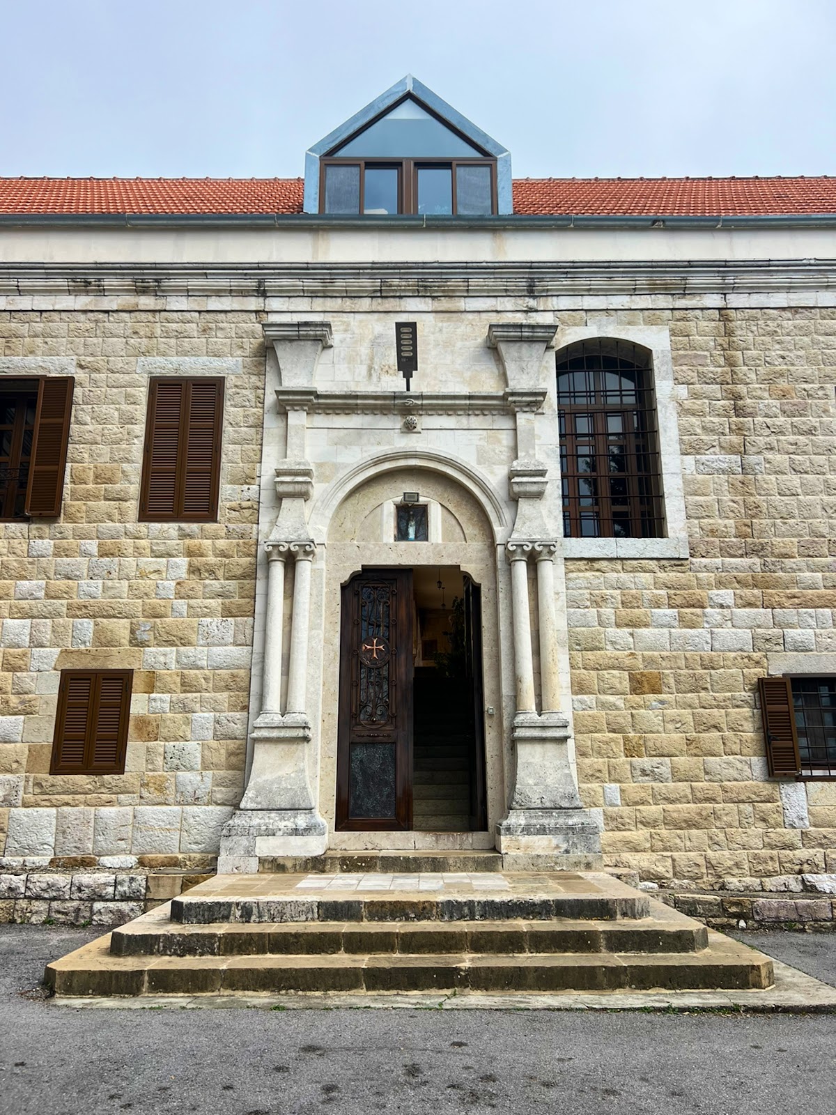 Convent of Our Lady of the Fields — photograph 2