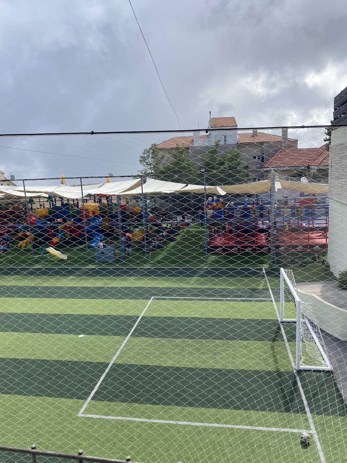Fun Zone Rayfoun - Playground — photograph 4