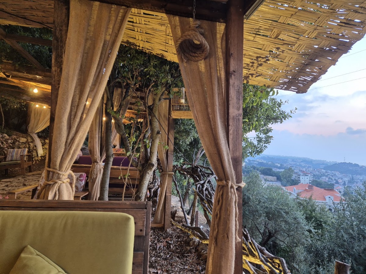 Oliveo Resto Café — photograph 3