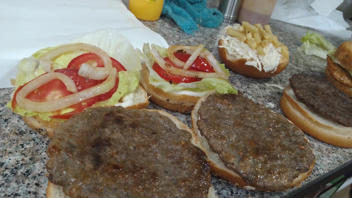 Yummy's saso grill — photograph 3