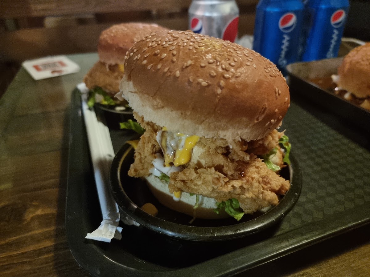 Jamaica Hotdog Kfaromen — photograph 6