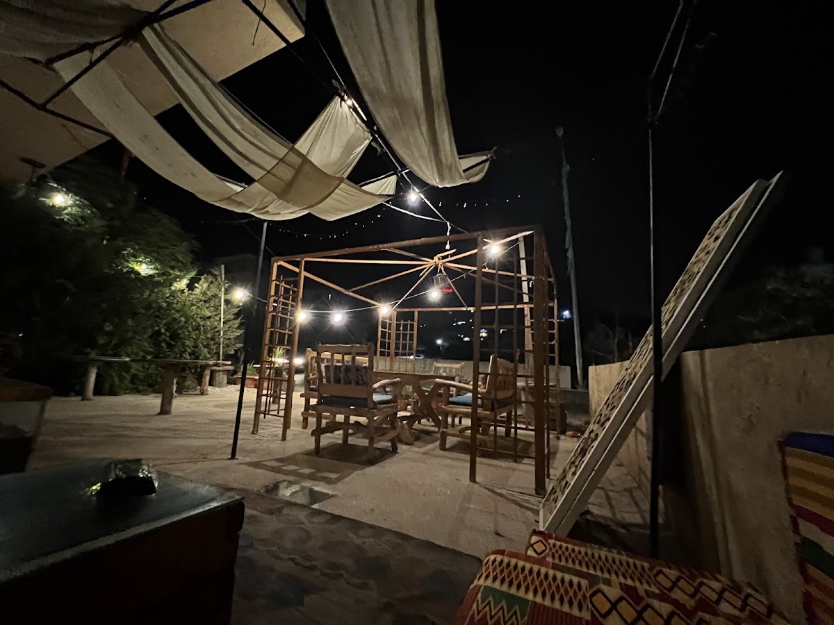Boho coffeehouse — photograph 4