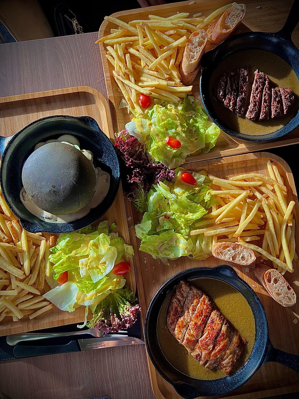 MeatFrites — photograph 6