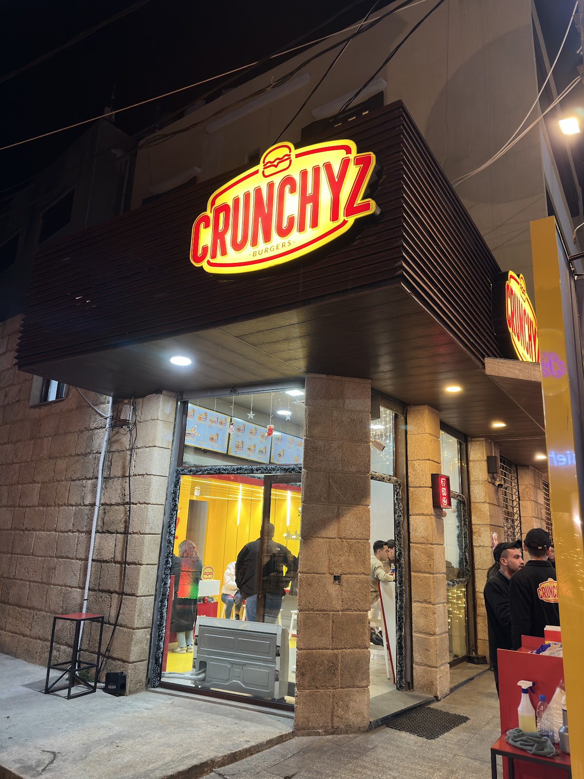 Crunchyz Burgers