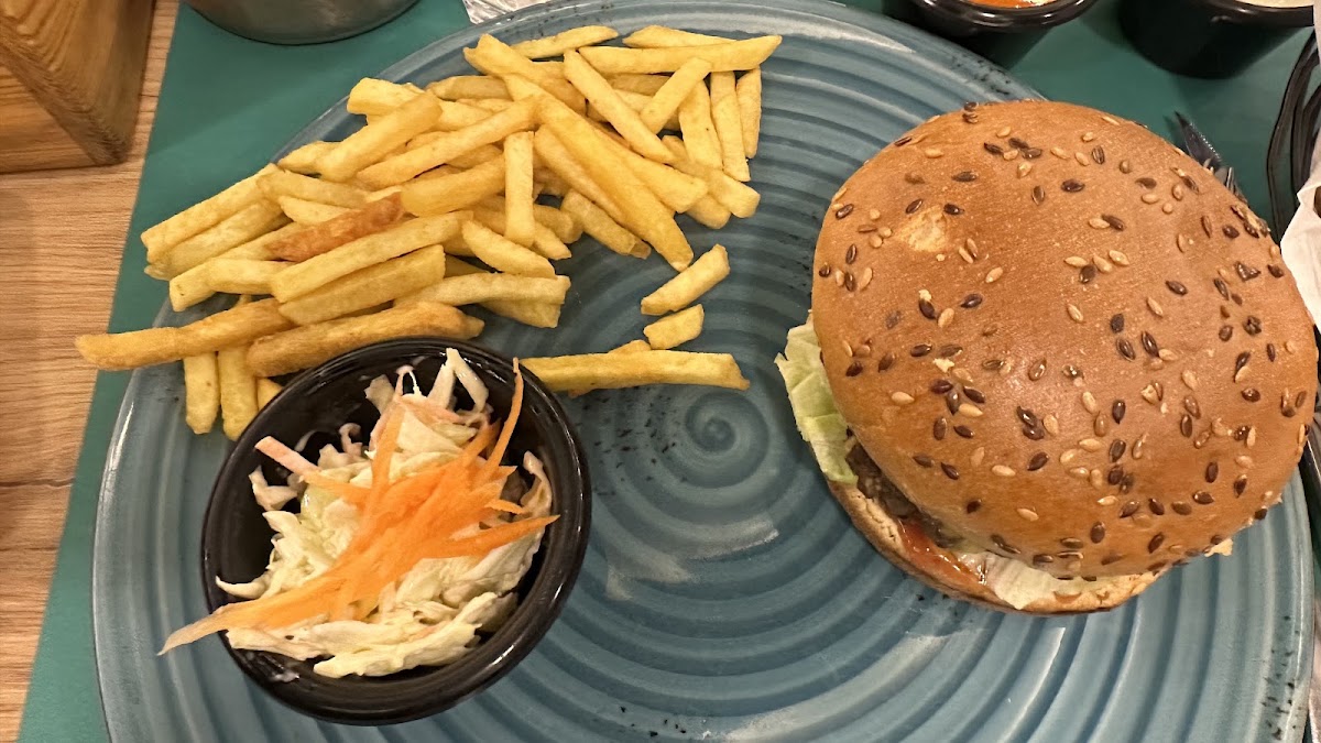 Limon Cafe — photograph 3