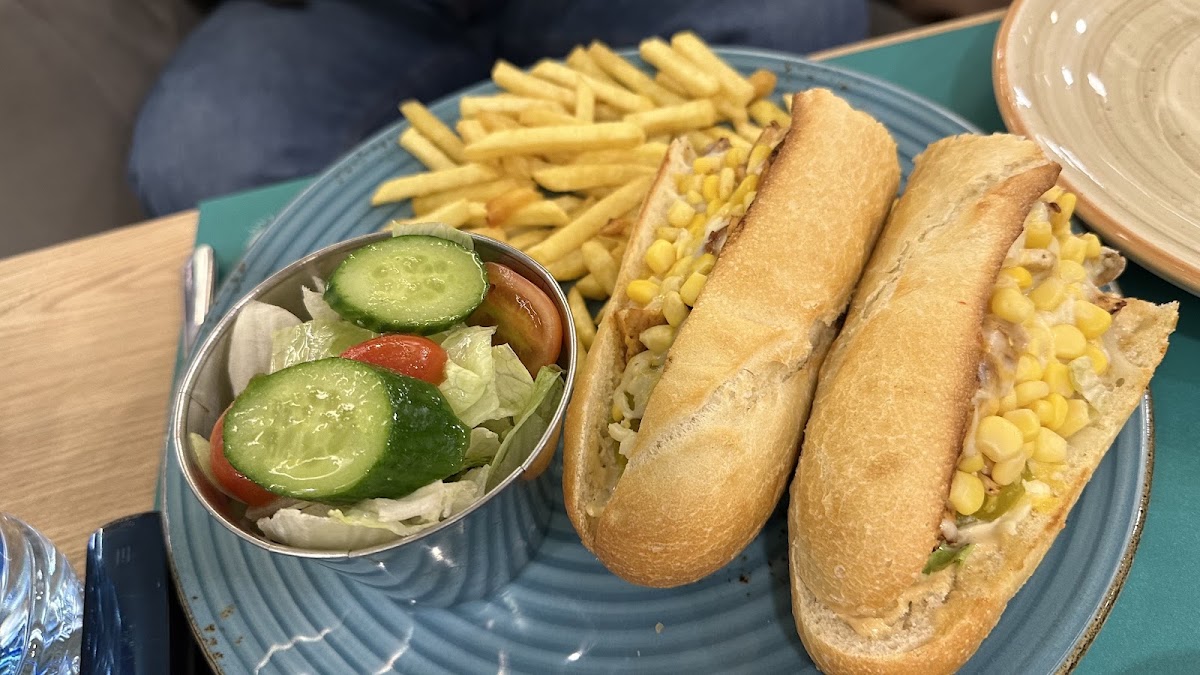 Limon Cafe — photograph 5