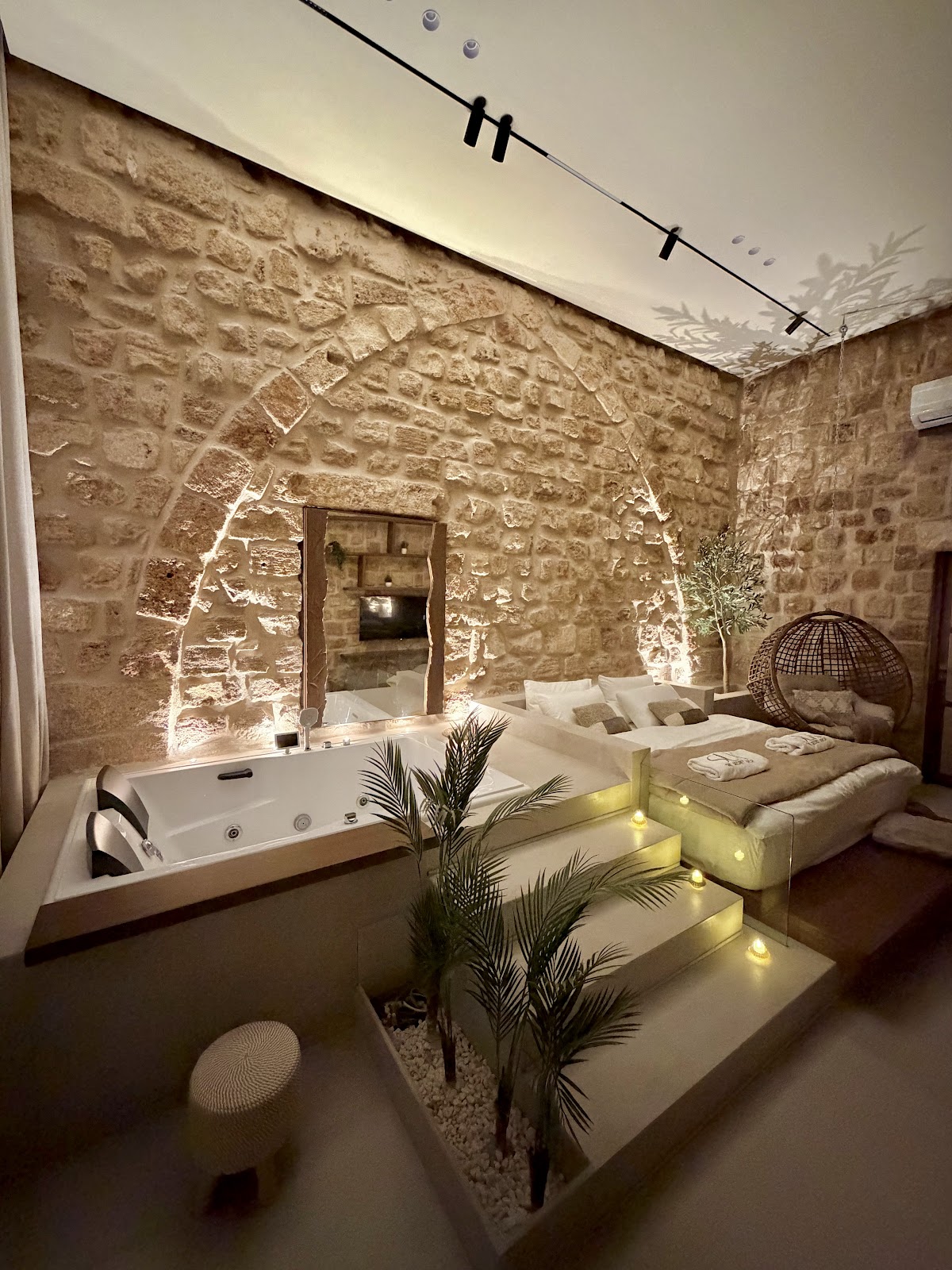 Suk Batroun — photograph 2