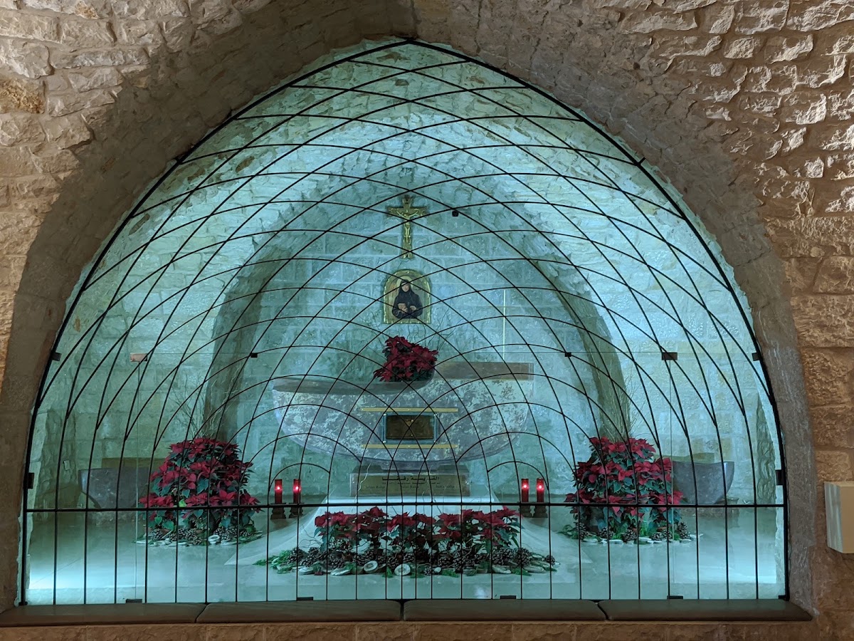 St Joseph Monastery - tomb of Ste Rafqa — photograph 4