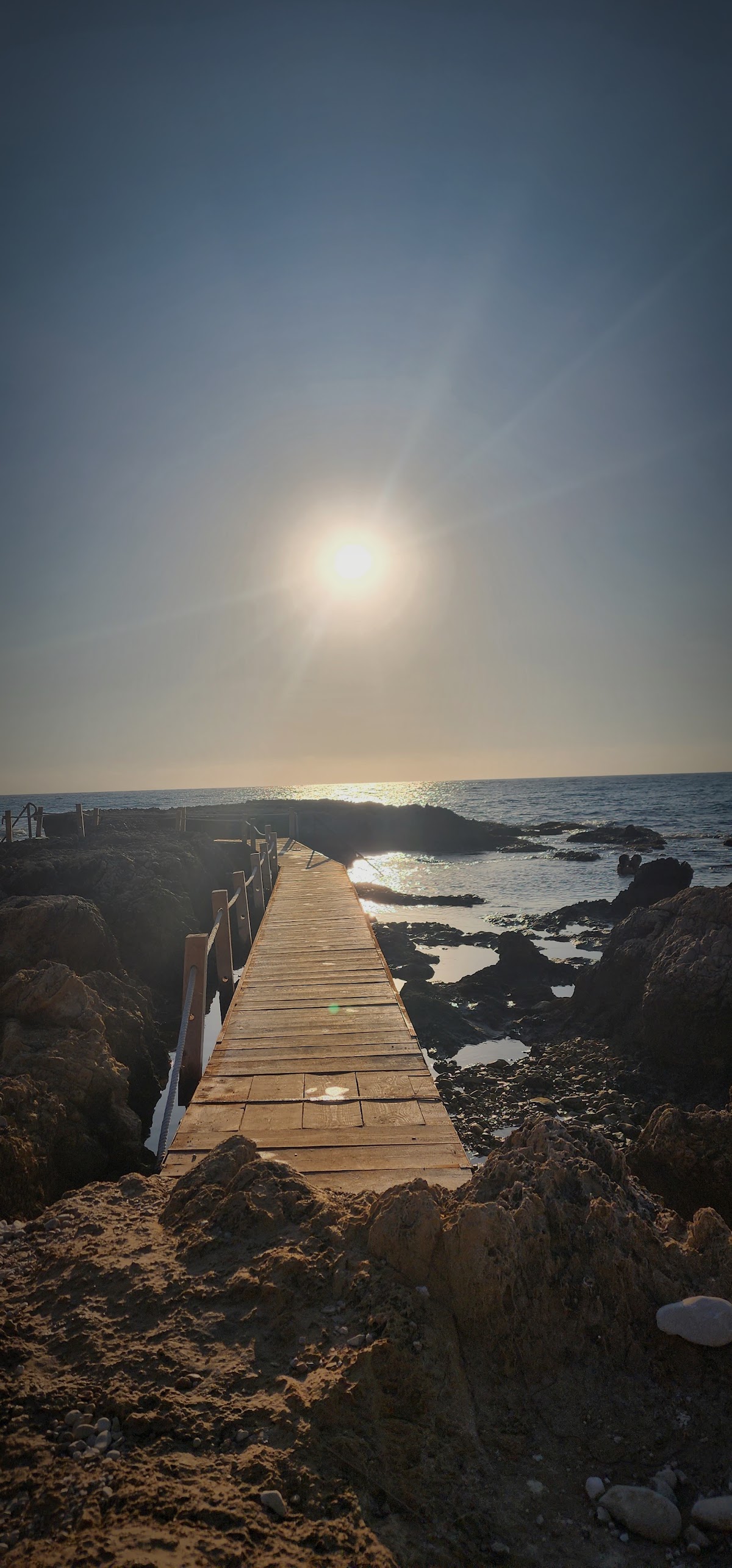 Kfarkeddeh Beach — photograph 2