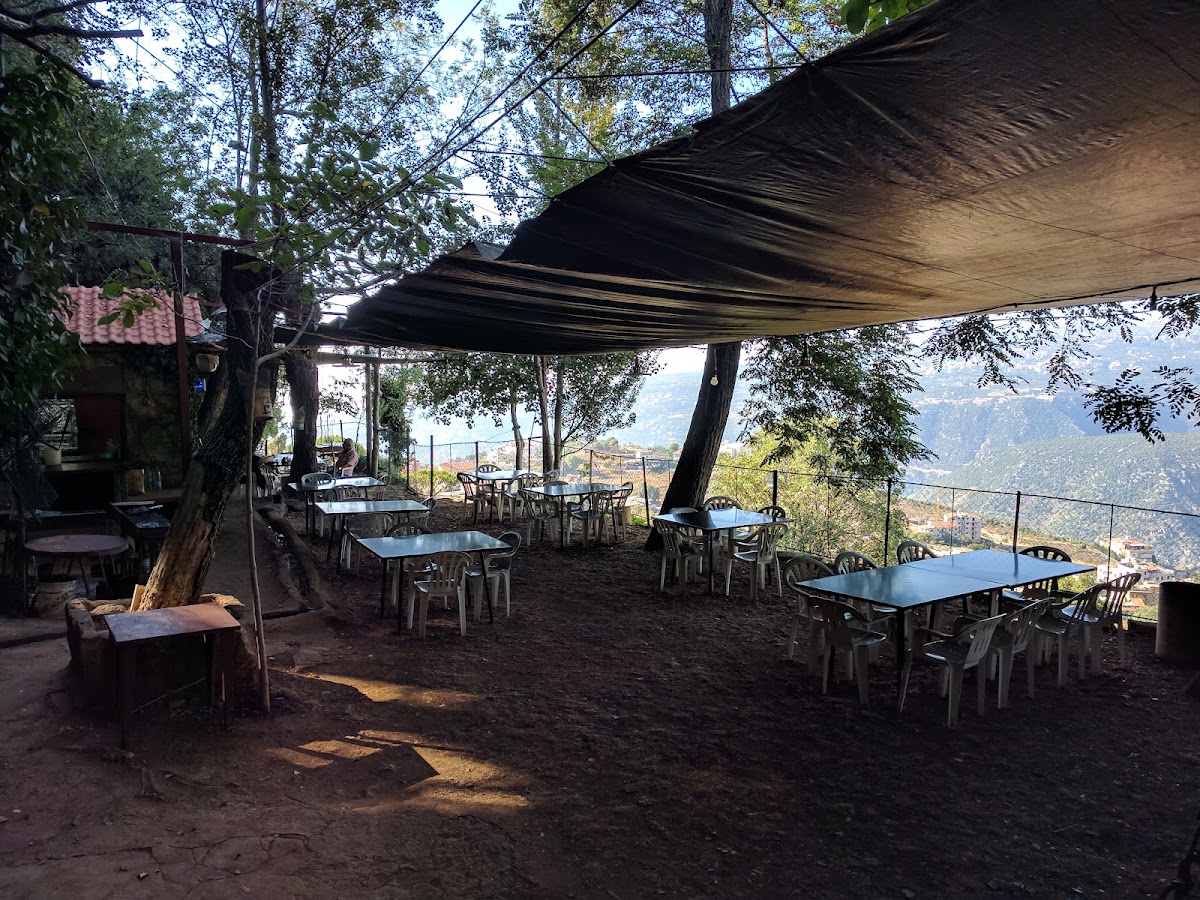 Restaurant Ain El Sarfad