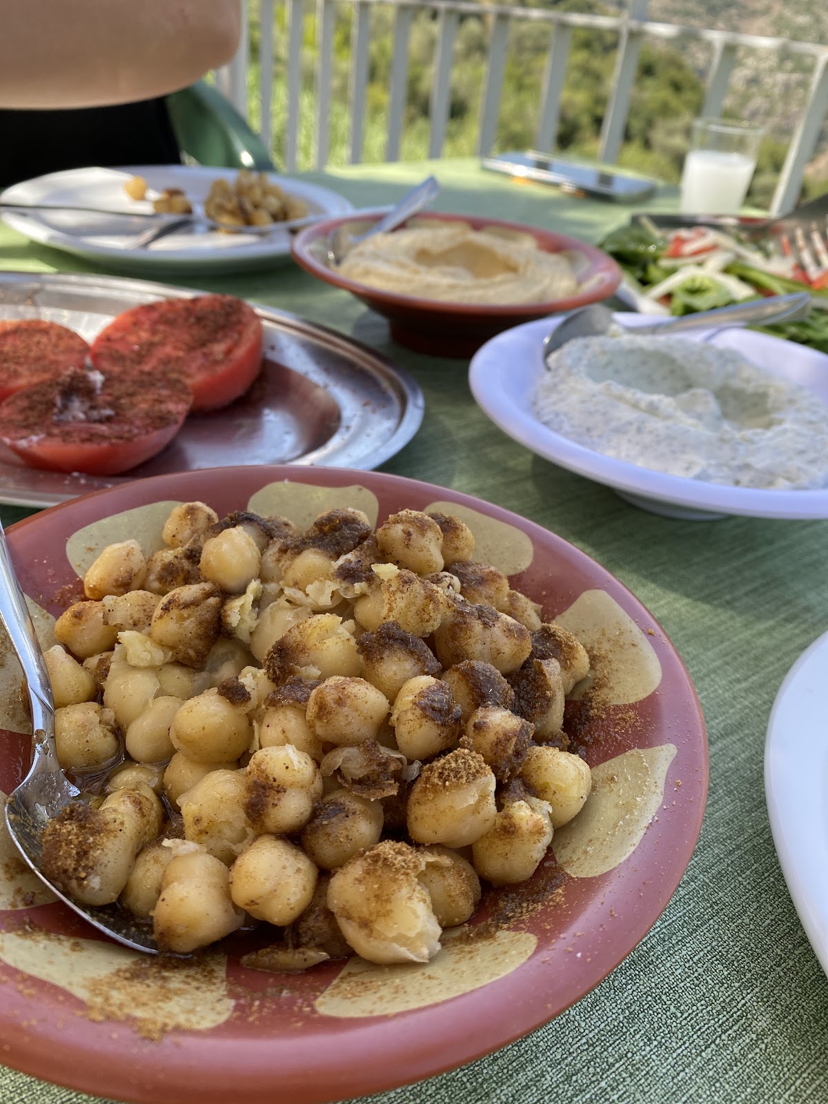 Al Ain Restaurant, Abou Mizan — photograph 4