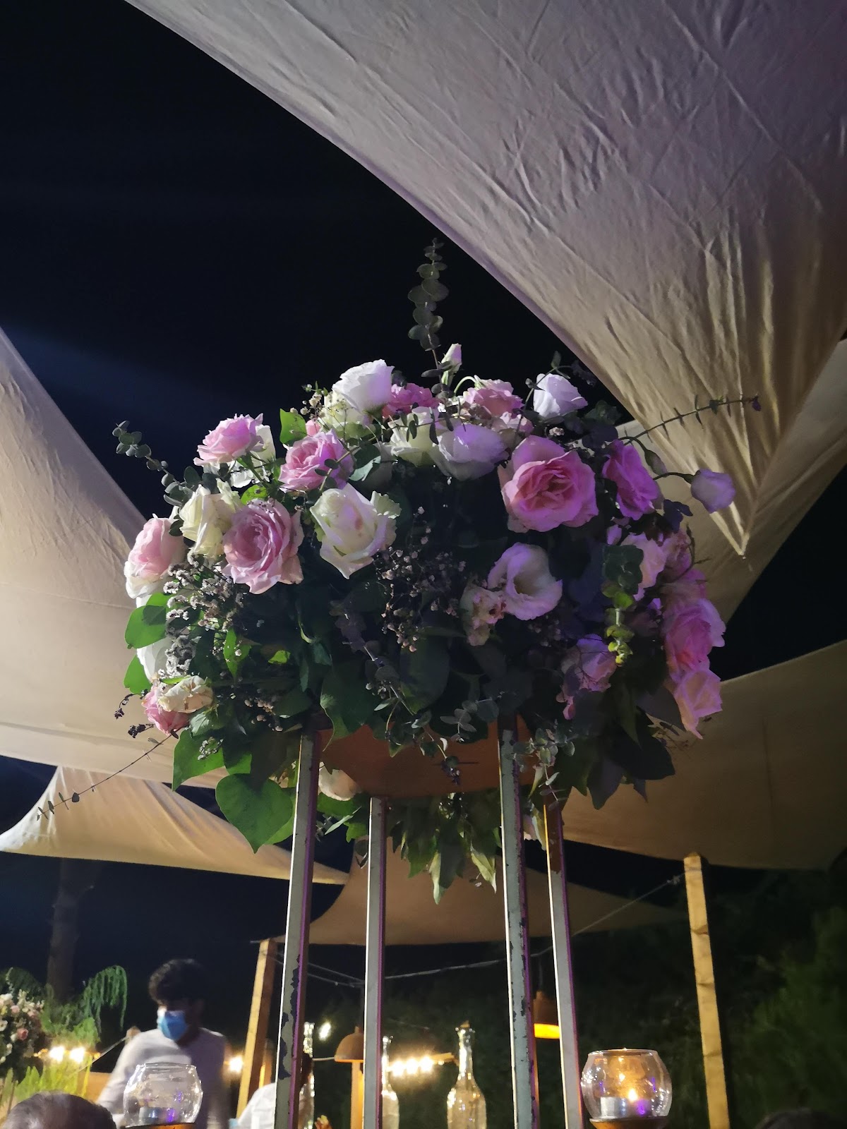 La Vie En rose Garden — photograph 3