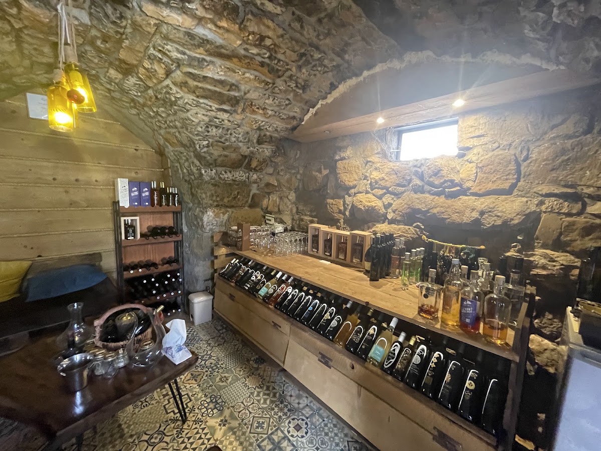 Riachi - Winery & Distillery — photograph 4