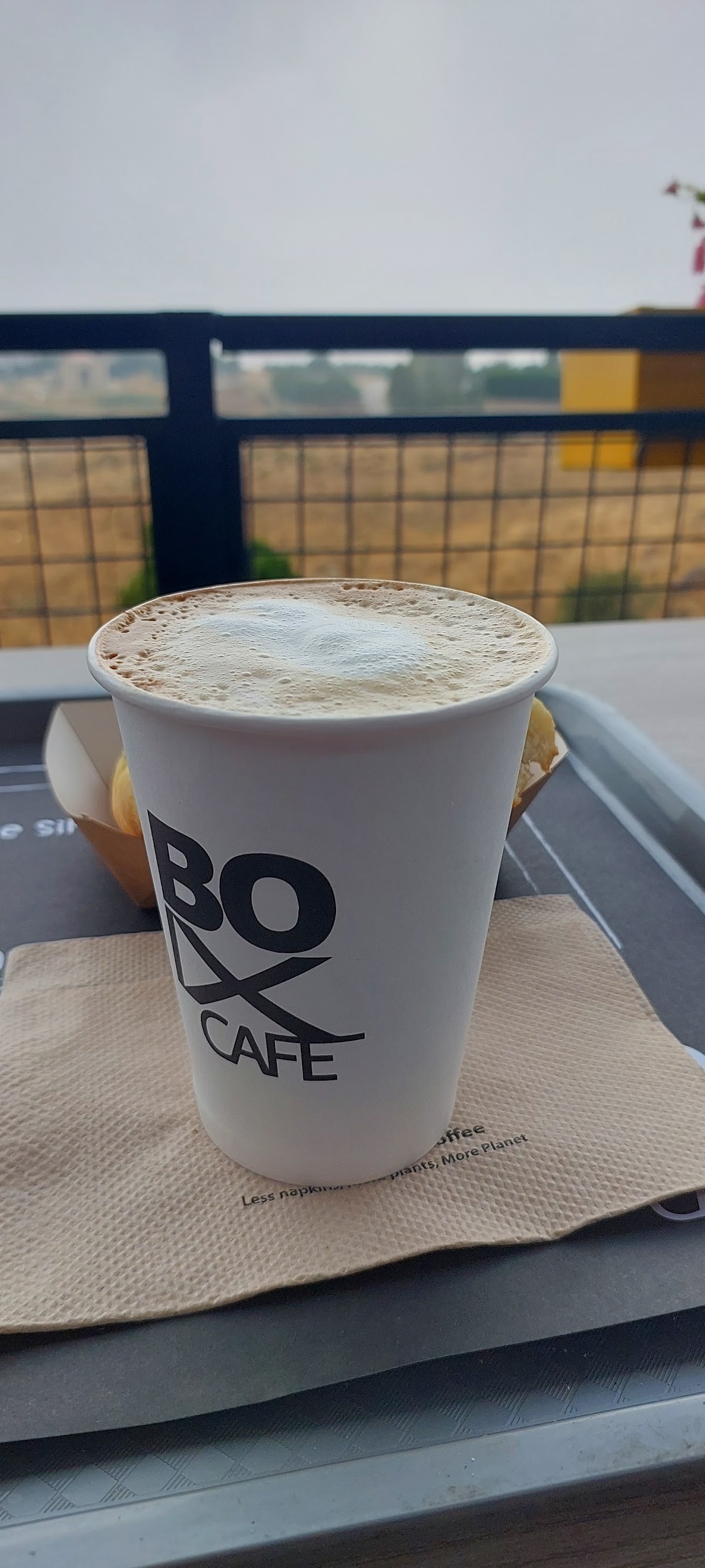 Boxcafe — photograph 4