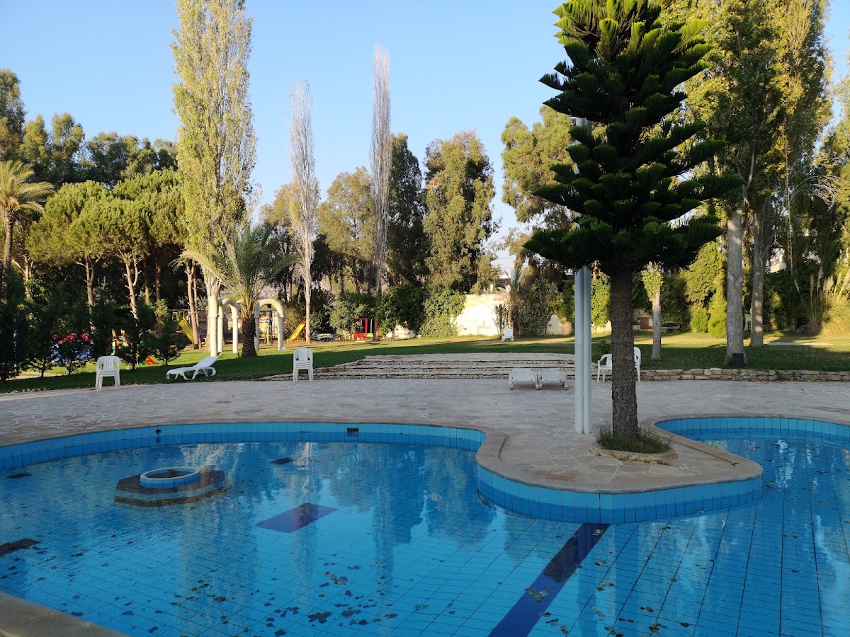 Dana Hotel — photograph 4