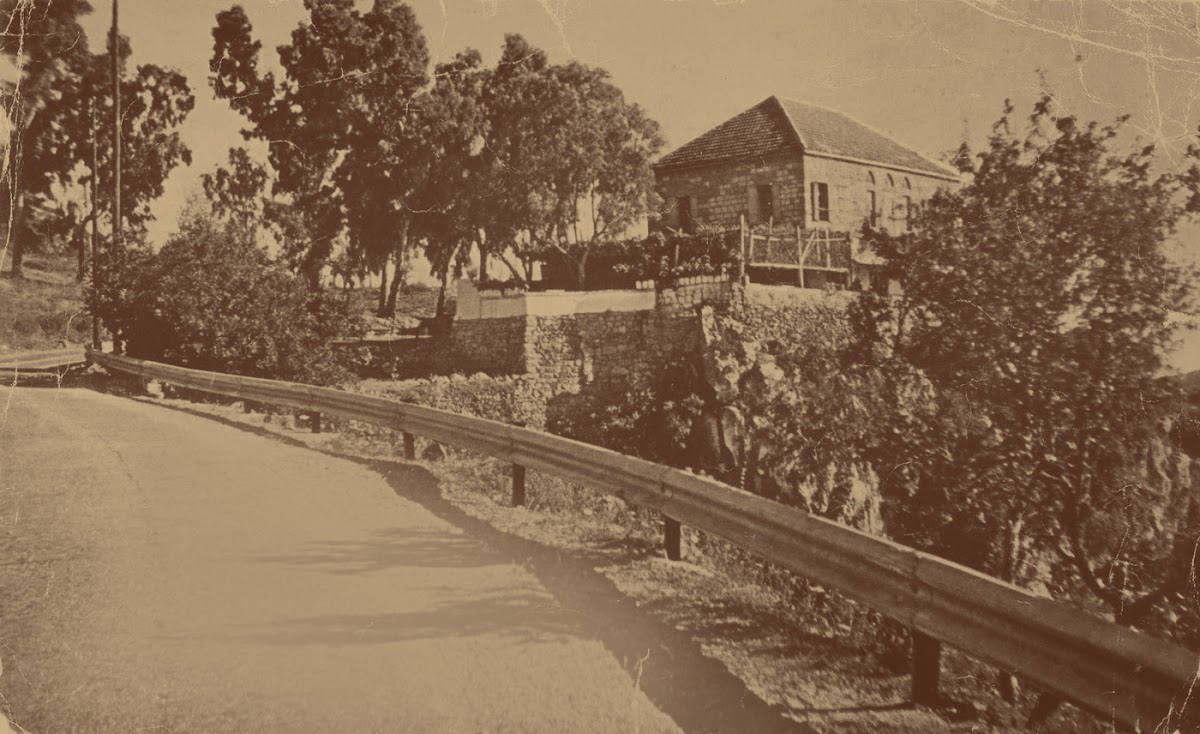 Al Sakhra — photograph 3