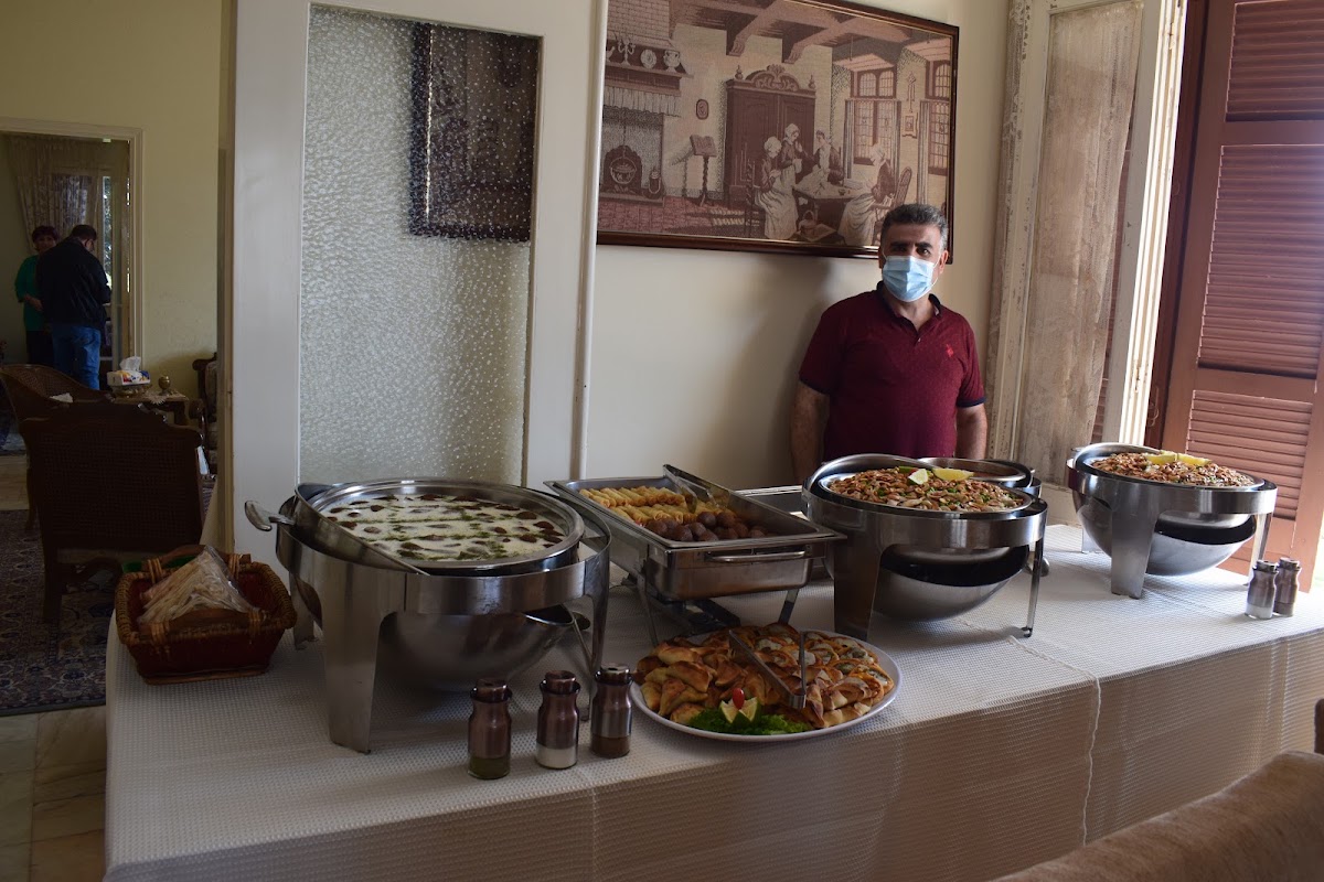 Al Snoubar Restaurant — photograph 3