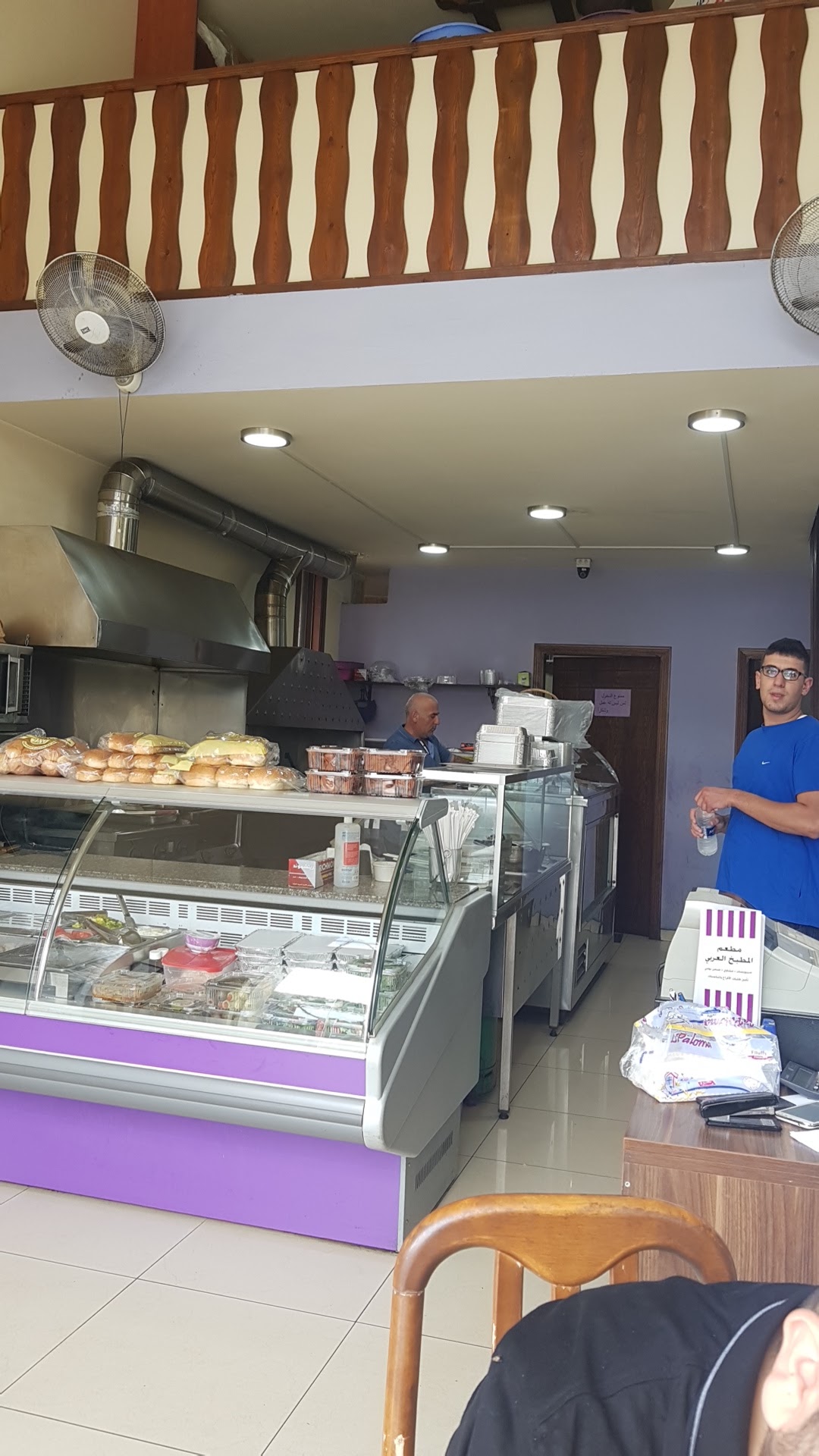 Al Snoubar Restaurant — photograph 4