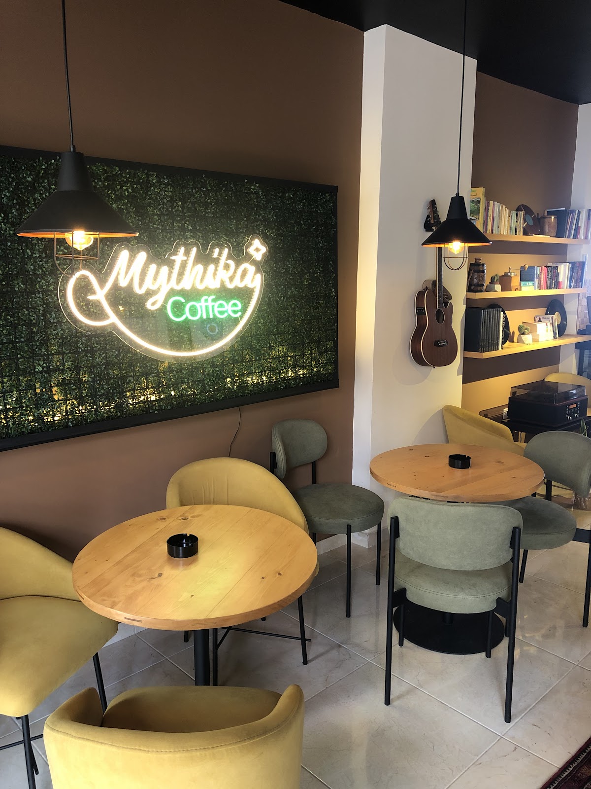 Mythika Coffeehouse