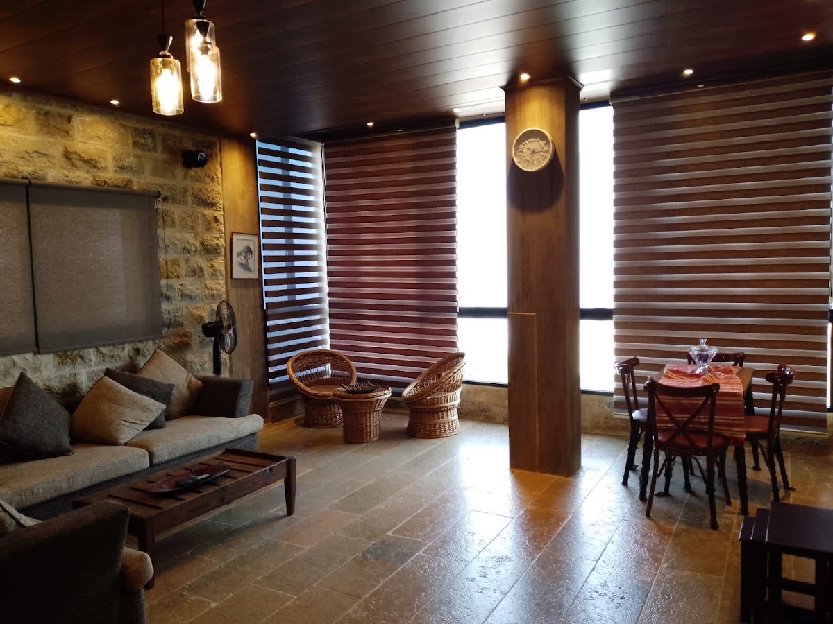 skyside Guest house 24/24 electricity