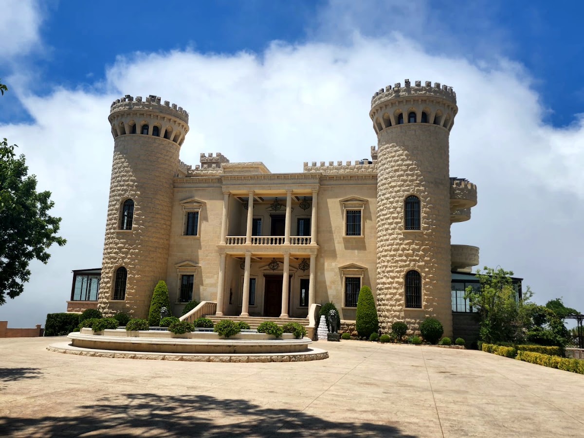 Hightower Castle — photograph 2
