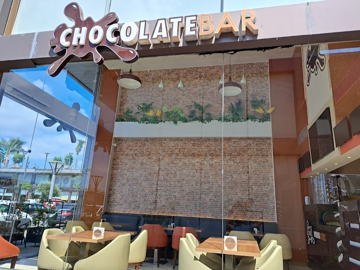 Chocolate Bar Tyre — photograph 6