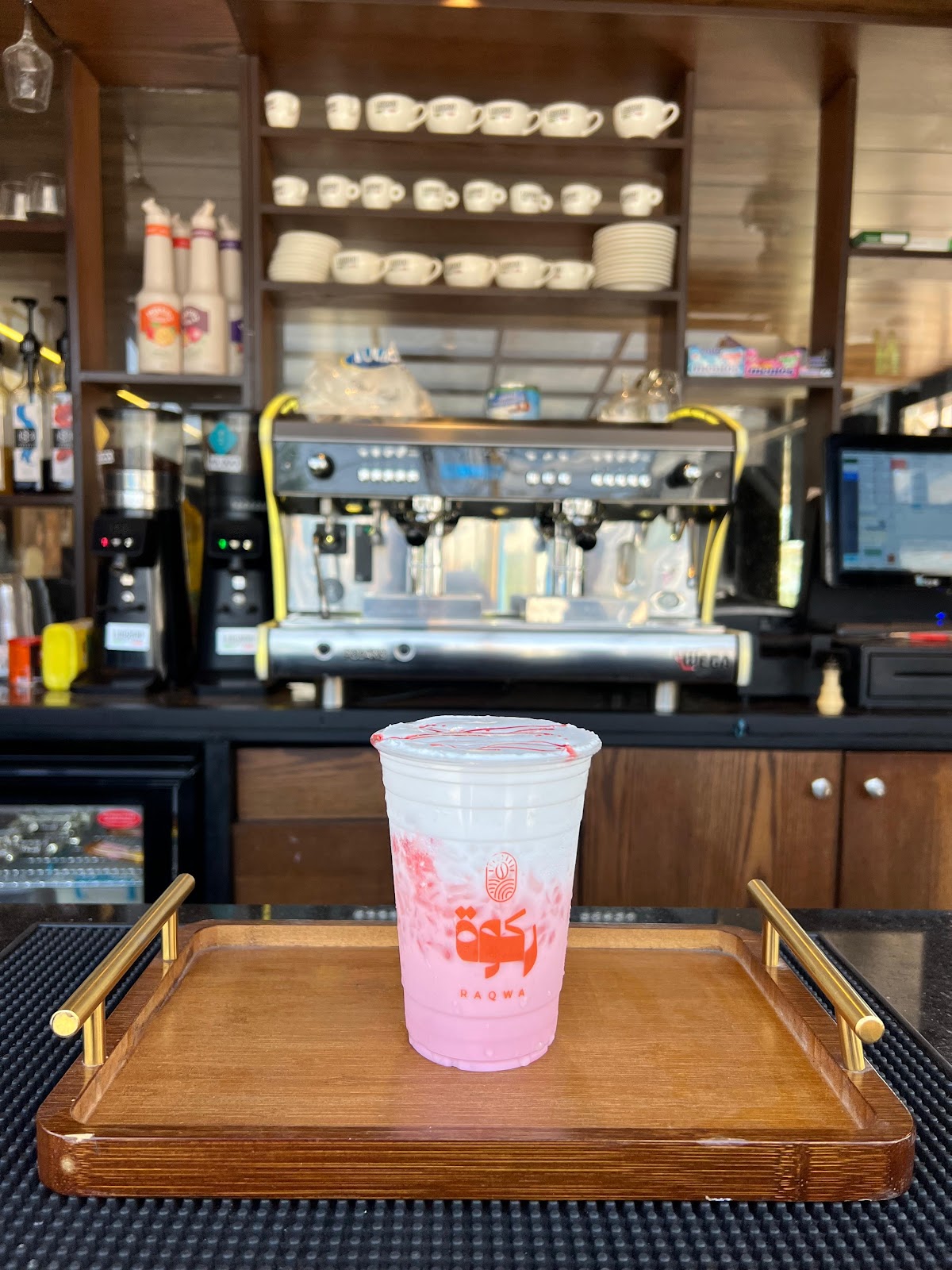 Raqwa caffe — photograph 4