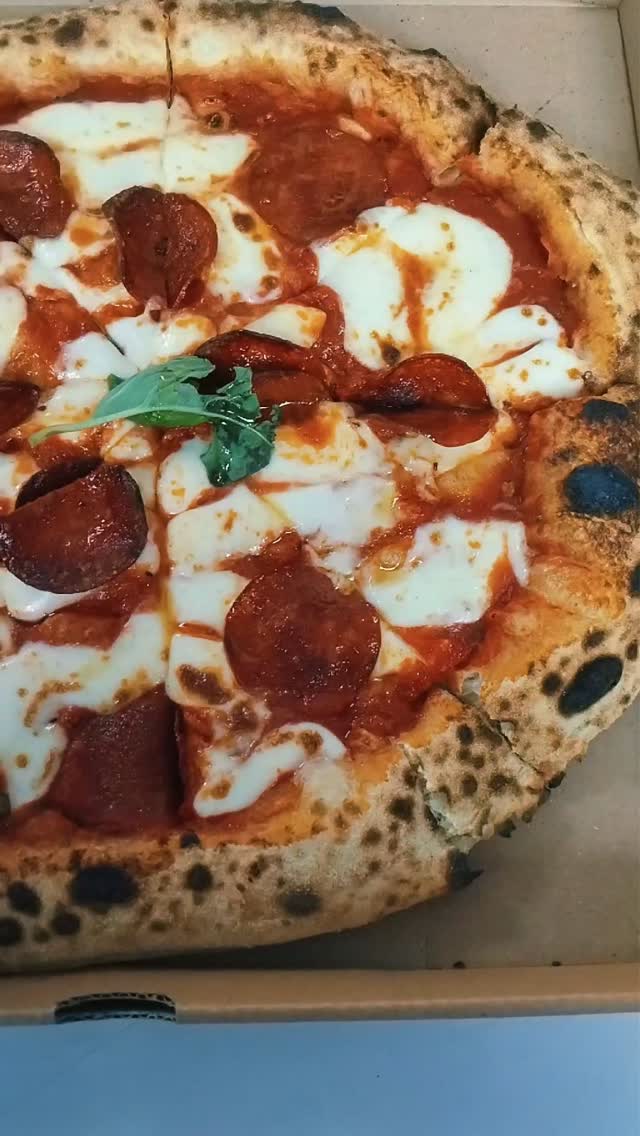 DV pizzeria — photograph 3