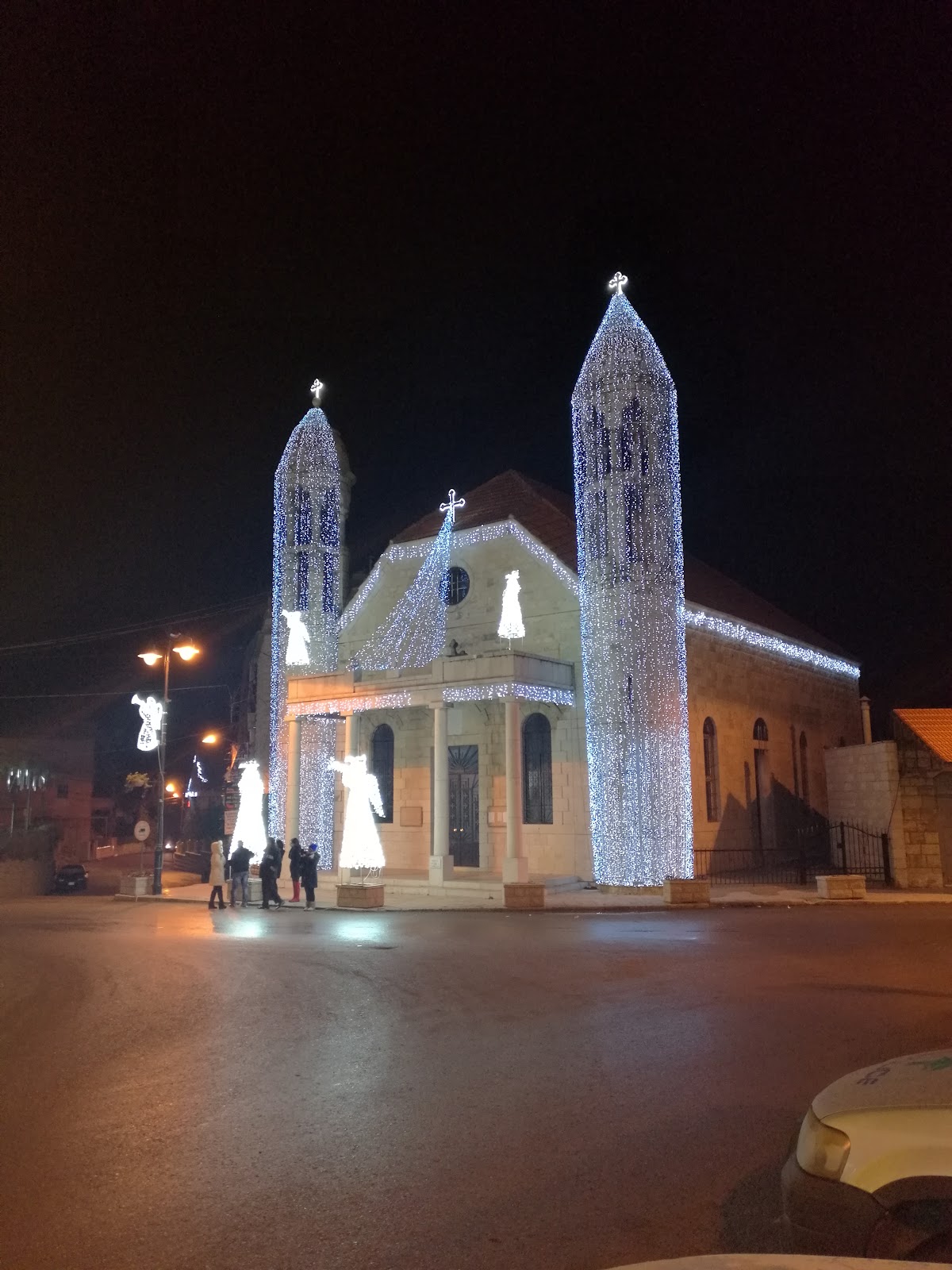 Dhour Chweir Church — photograph 2