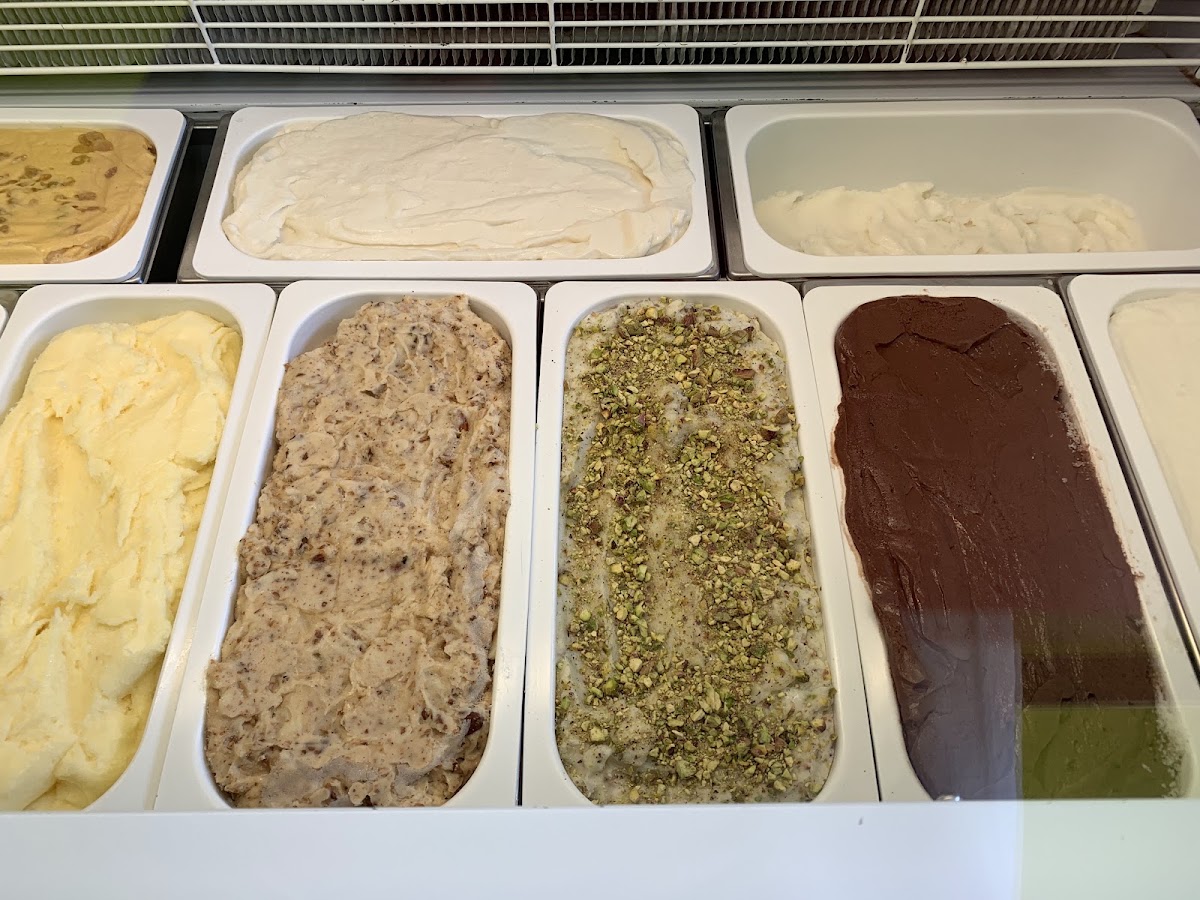 Pure Berry Ice Cream — photograph 3