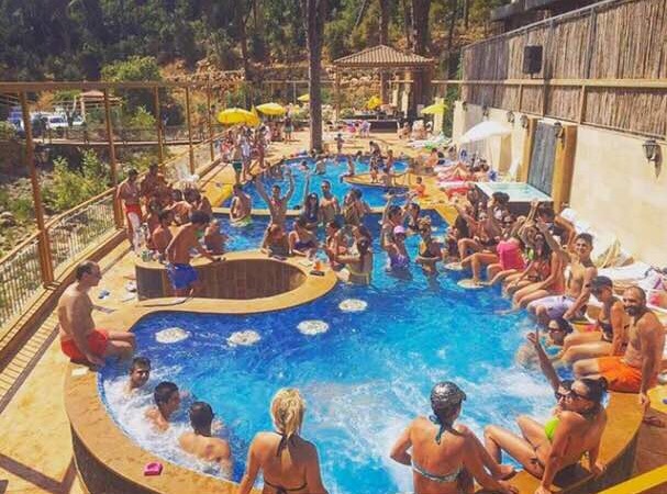 L Naher Pool and Resort