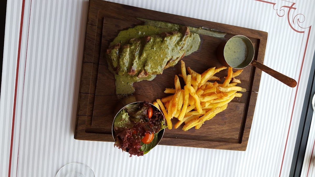 BLACKROCK Dining — photograph 3