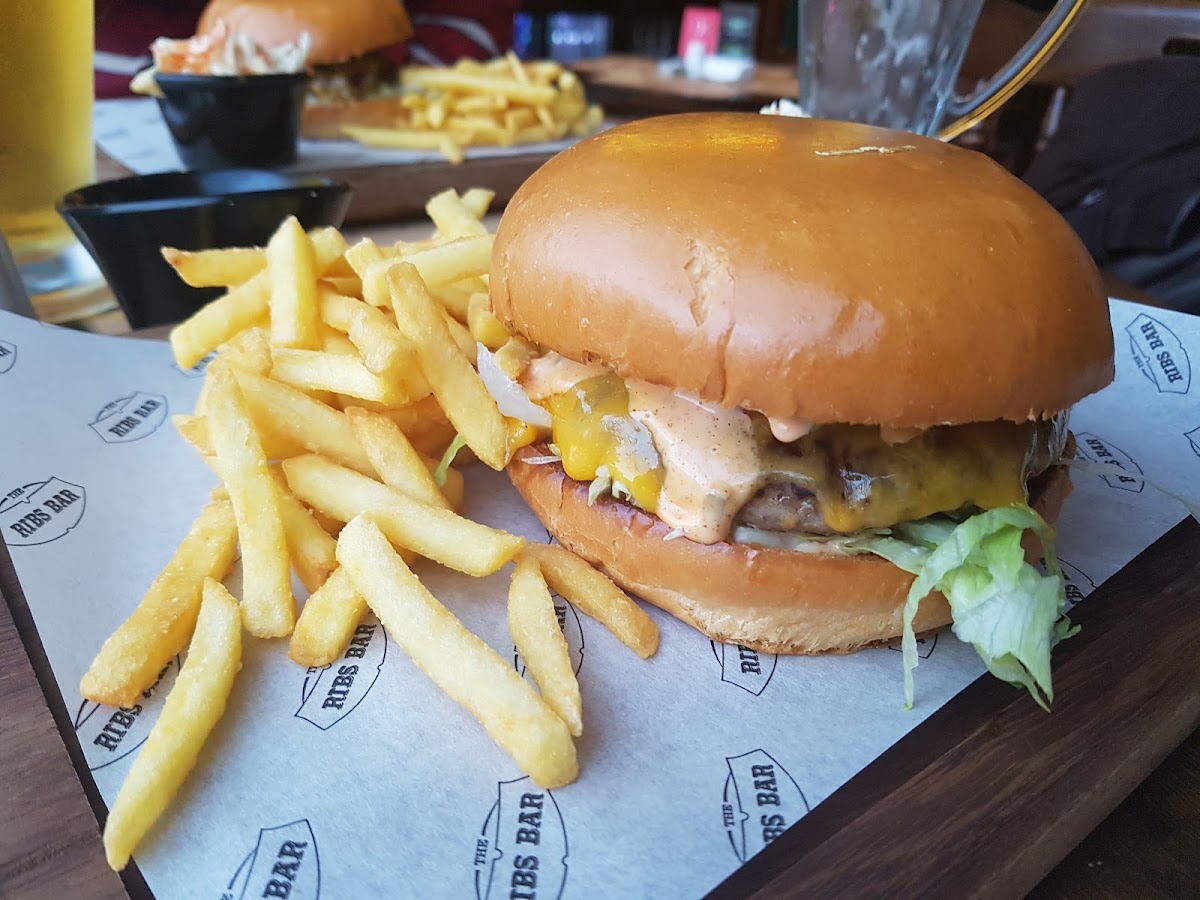 BLACKROCK Dining — photograph 4