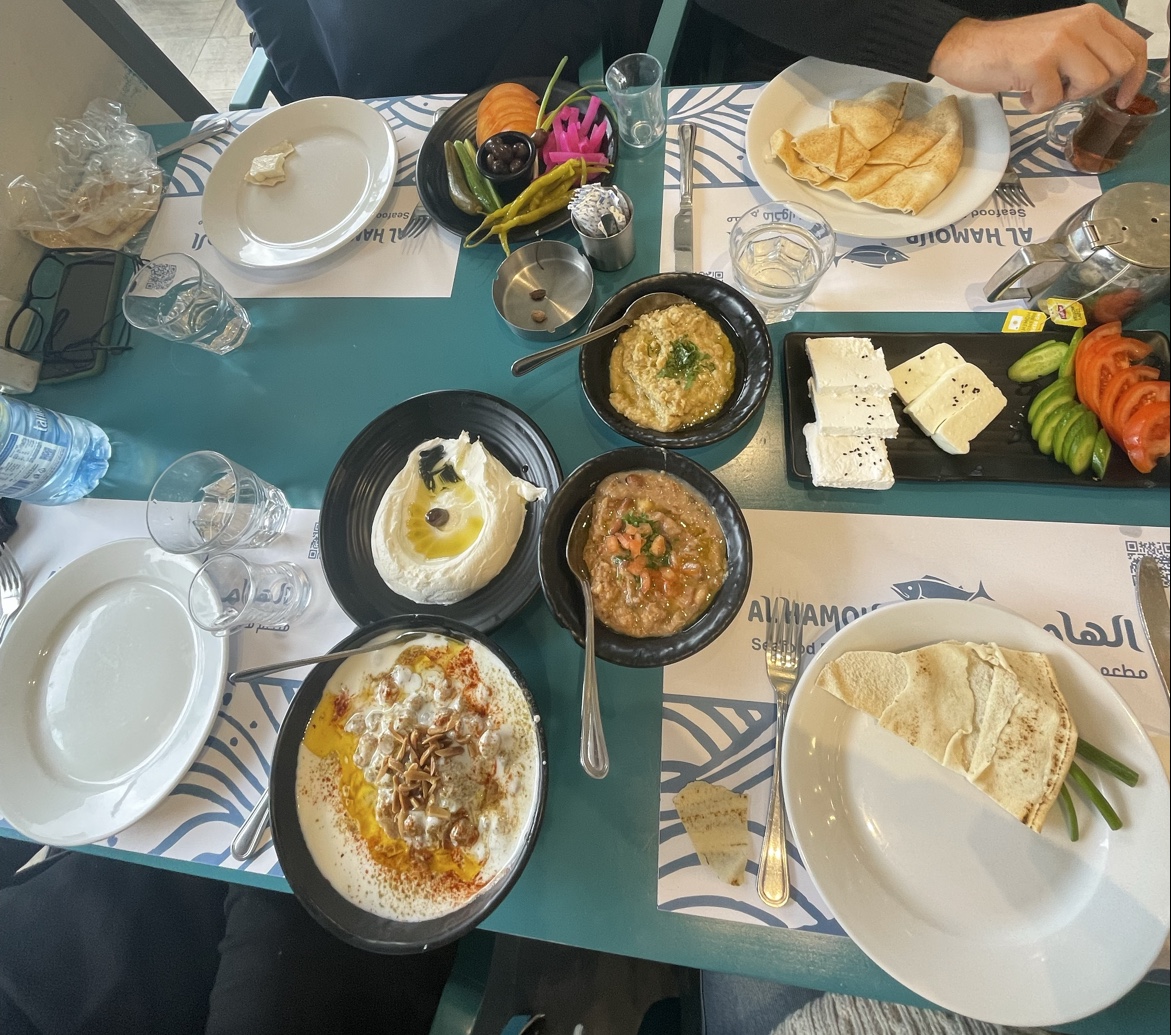 Al Hamour Restaurant — photograph 4