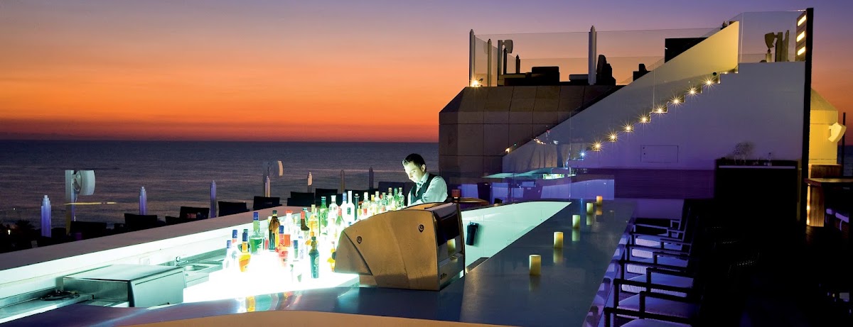 Skyline Rooftop Lounge