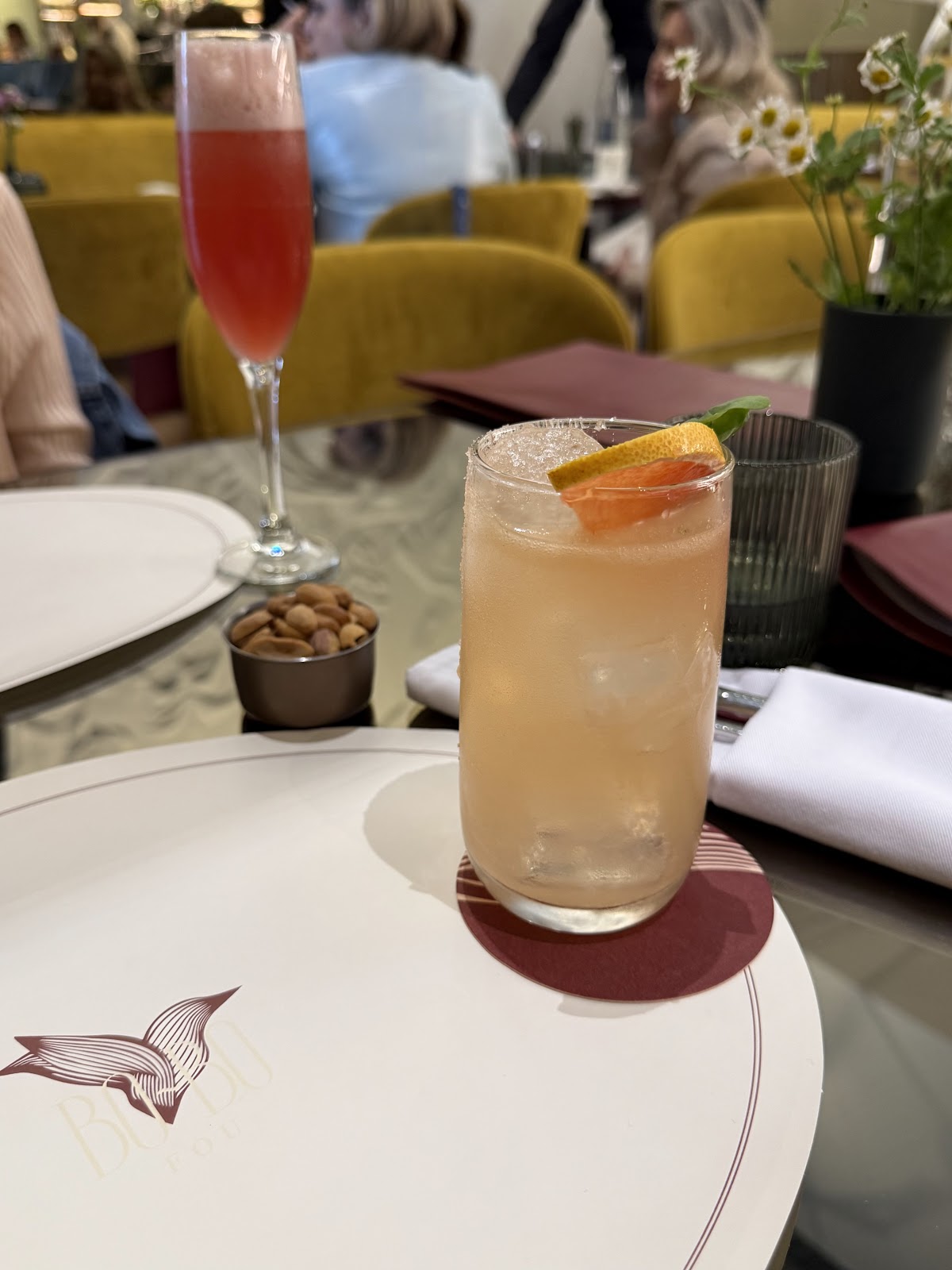 BoBo Fou Resto Bar — photograph 6