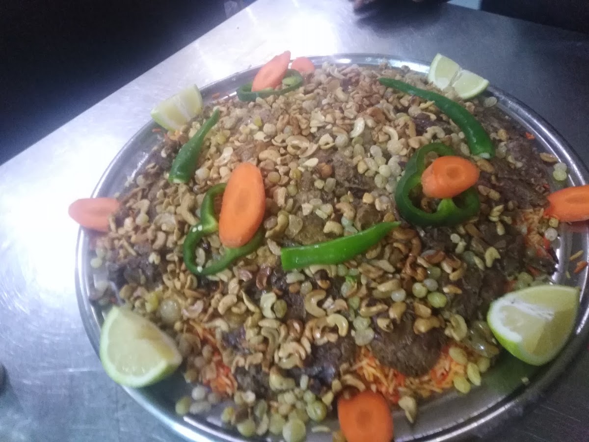 Mandi Restaurant — photograph 3
