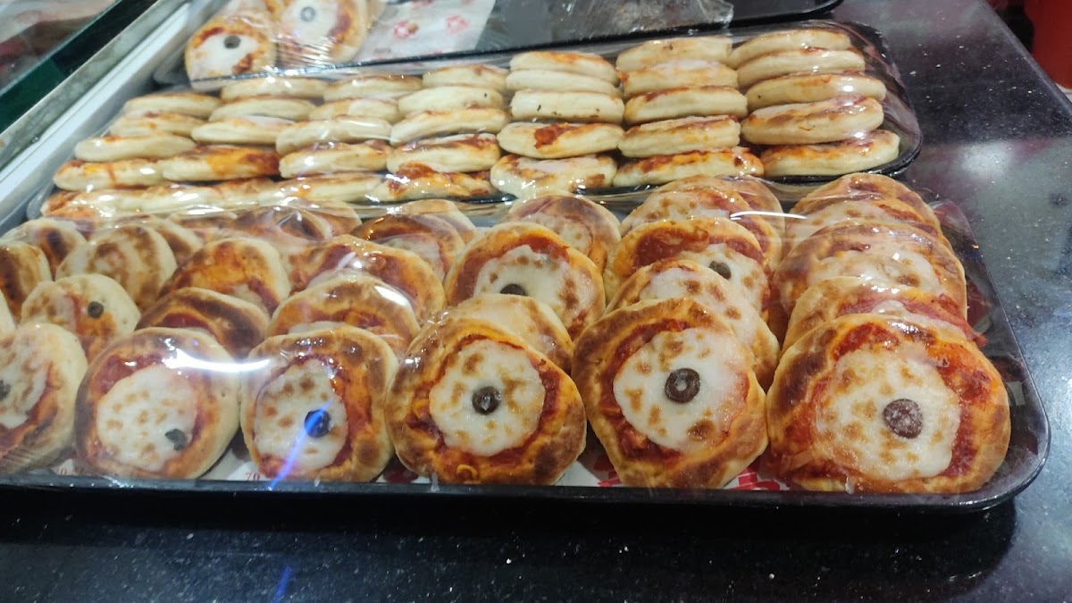 Jebneh w Zebdeh bakery — photograph 2