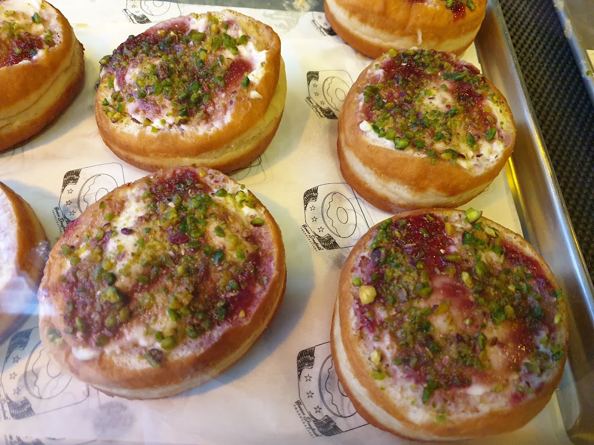 Hanson Doughnuts | Handcrafted Doughnuts — photograph 5