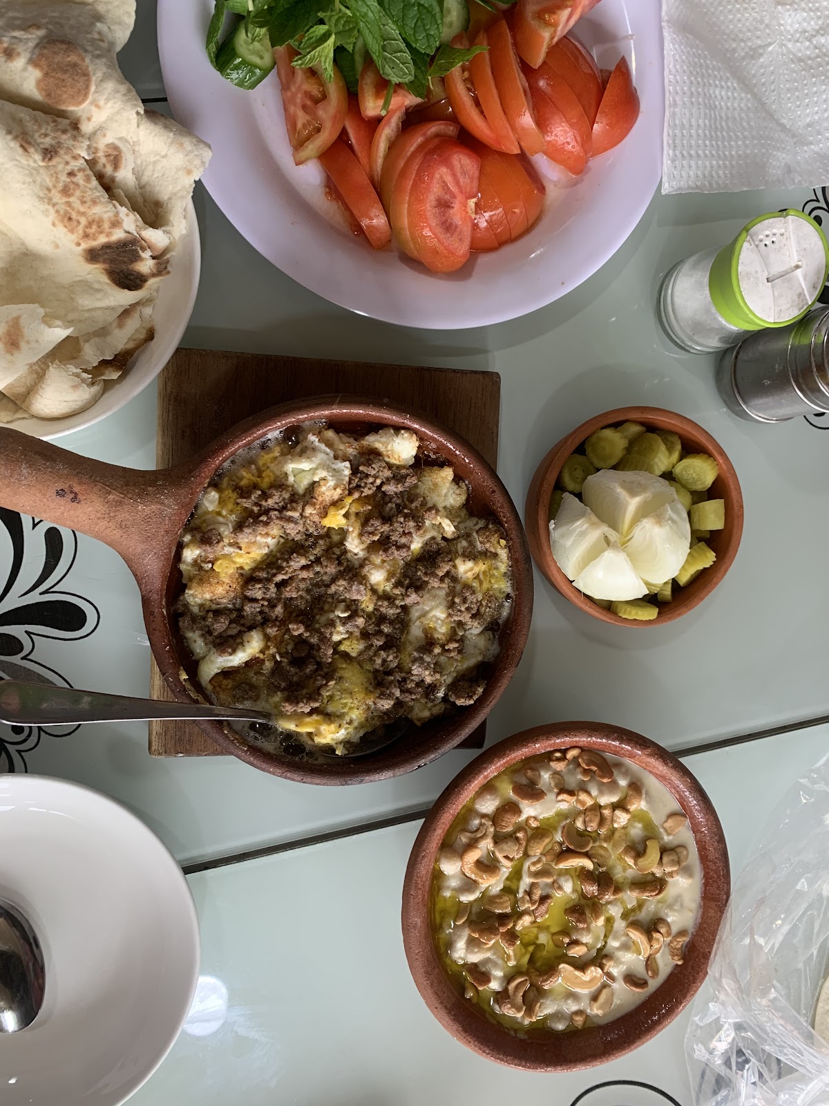 Ghabouni Bakery - Breakfast — photograph 2