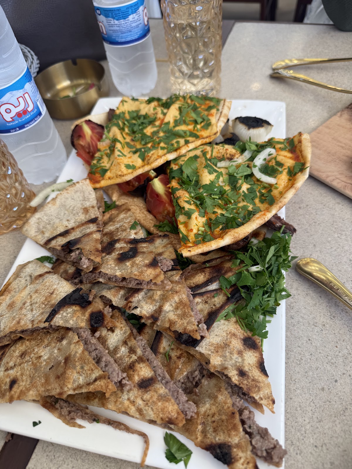 Sondos Restaurant — photograph 5