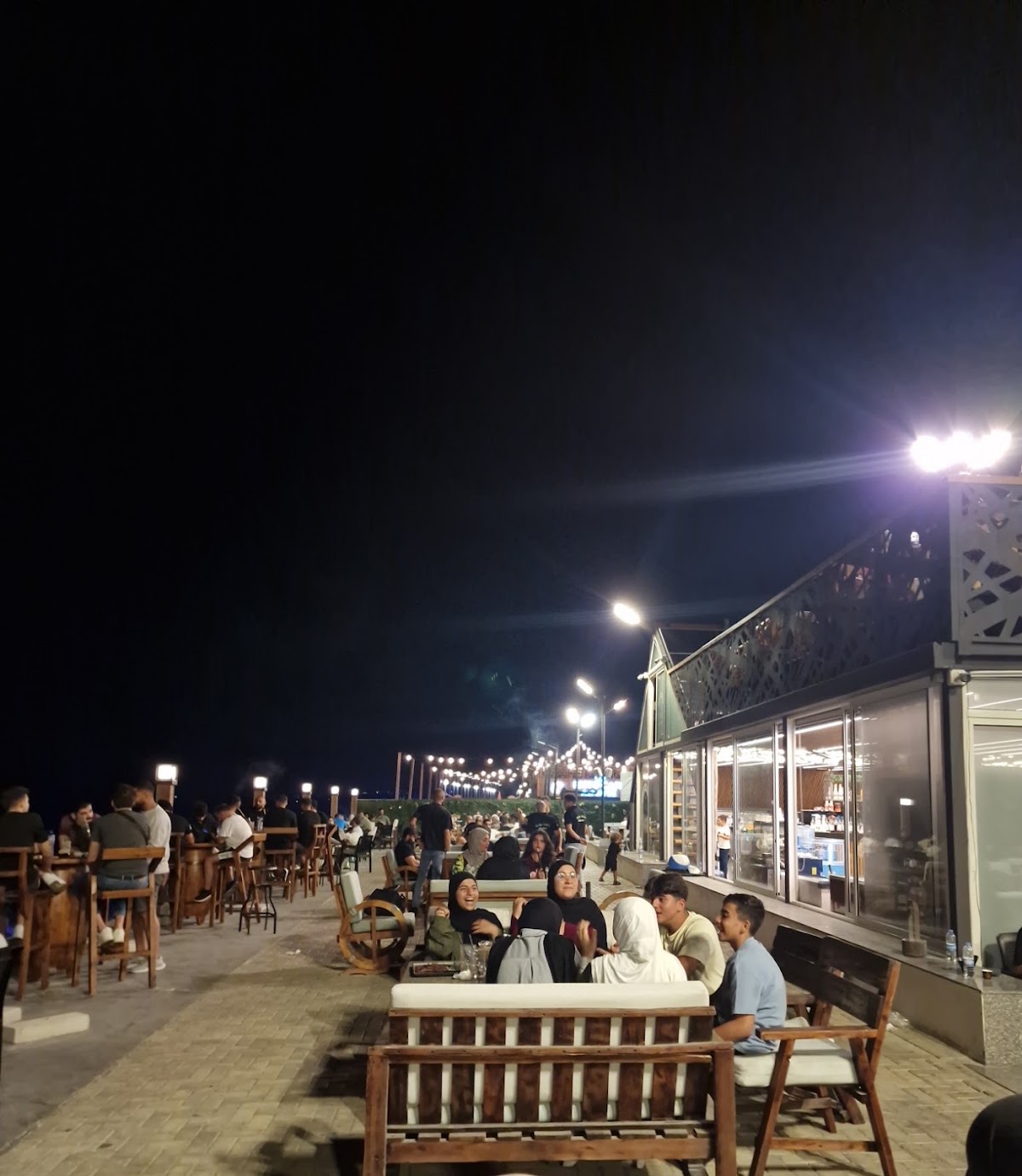 Cafe Amal — photograph 2