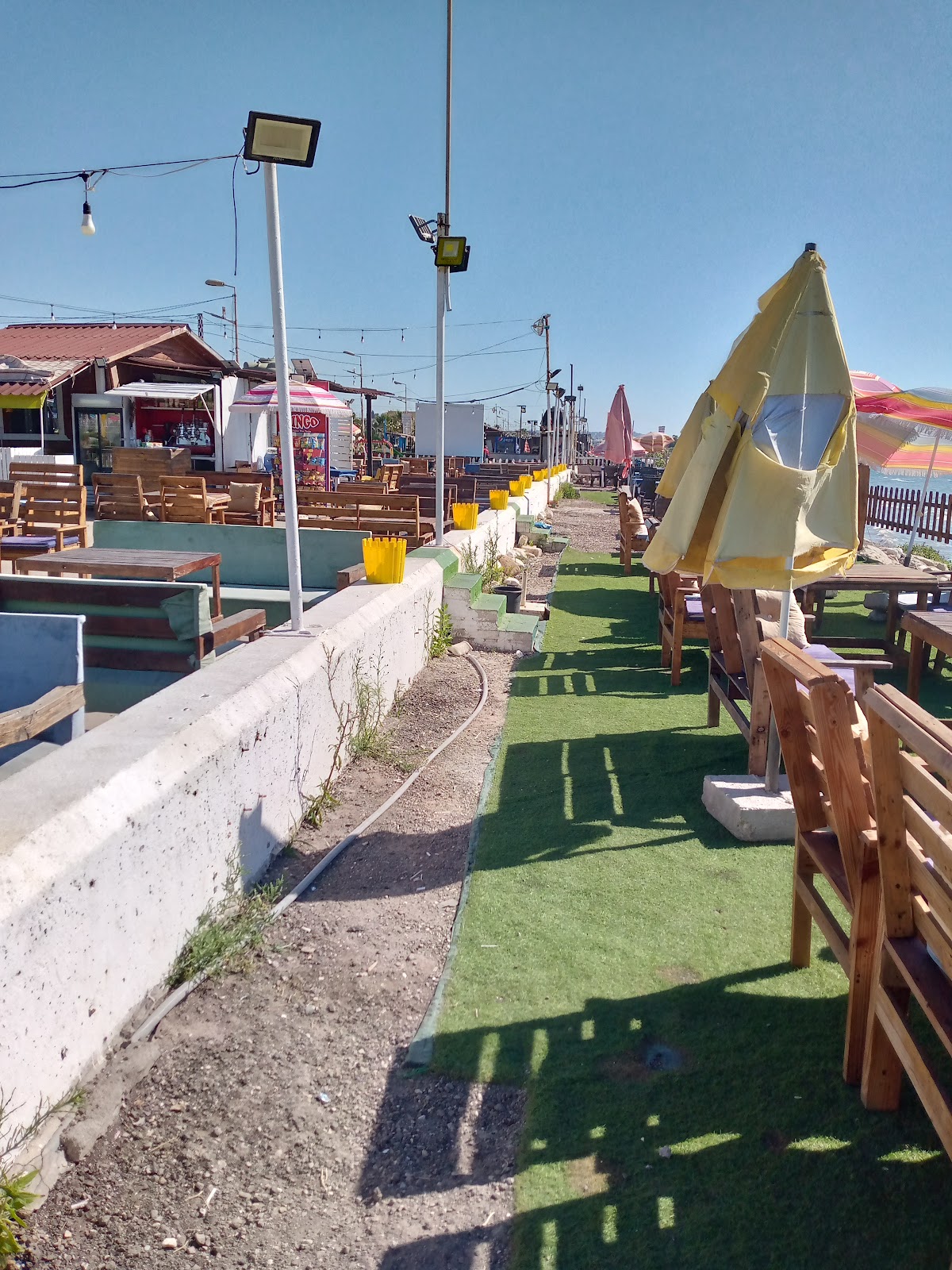 Alhadi Cafe — photograph 6