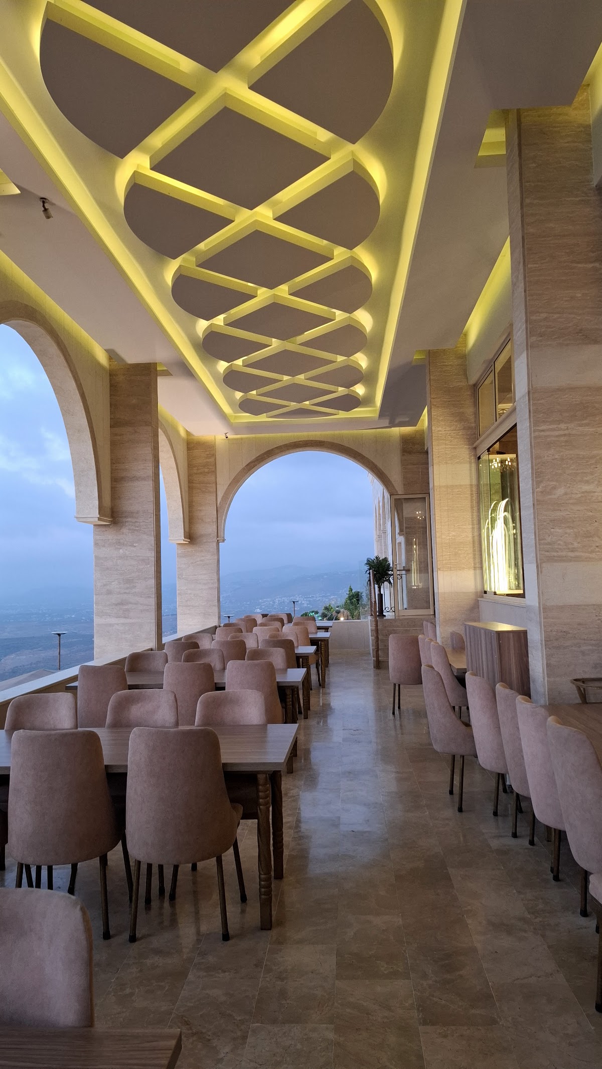 Al Seddik Al Asala Restaurant — photograph 5