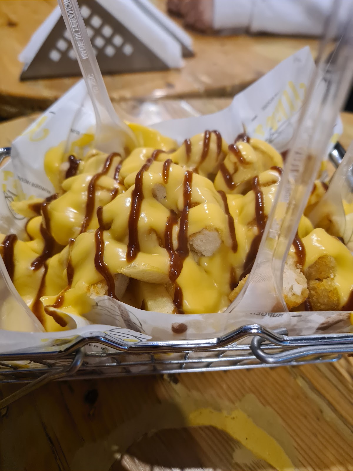 Mike’s burger house — photograph 5