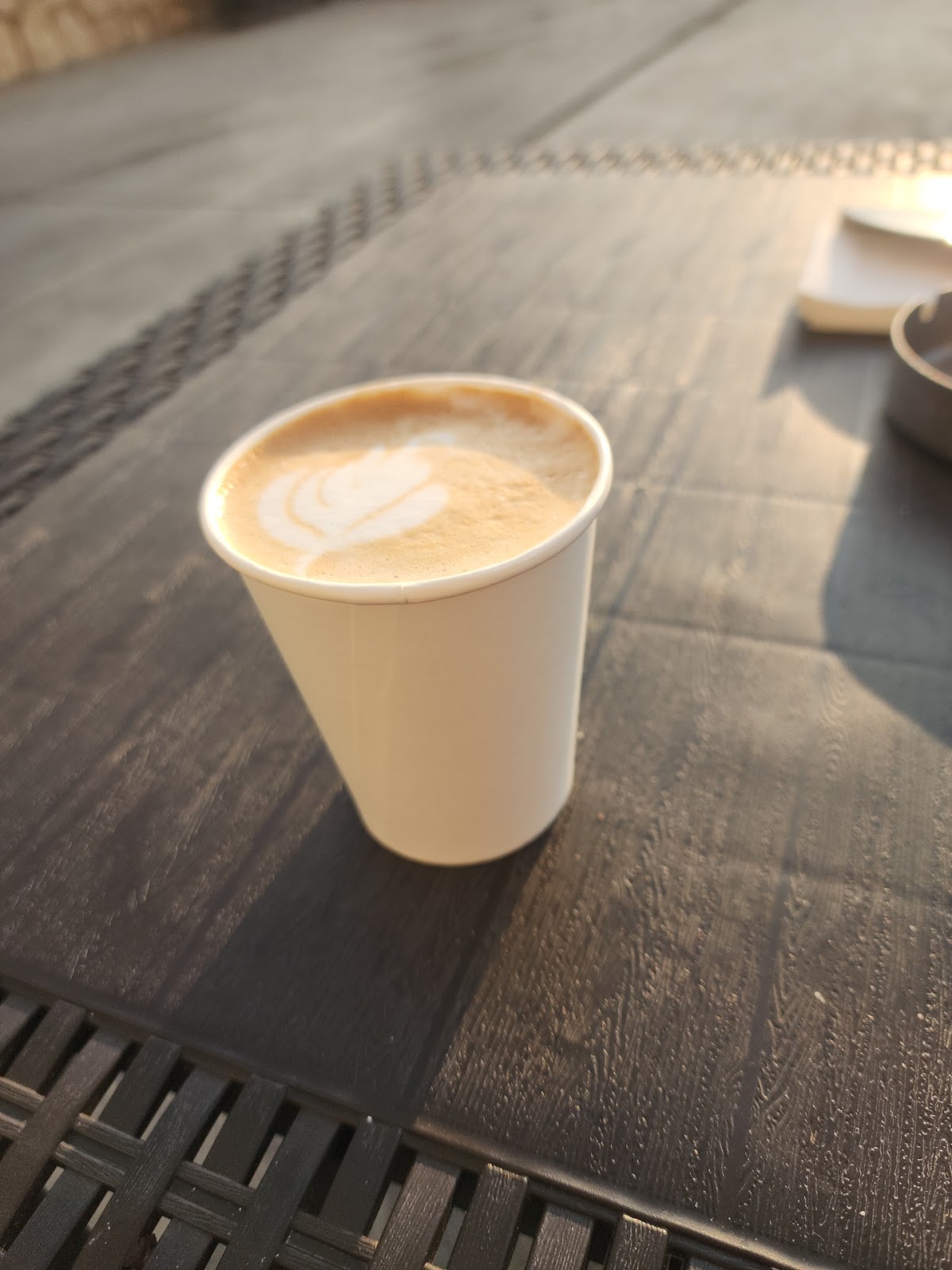 Cappuccino House and Accai — photograph 6