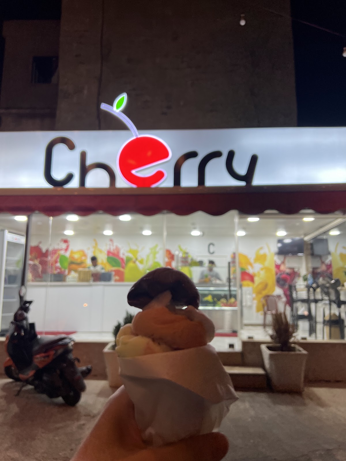Cherry — photograph 3