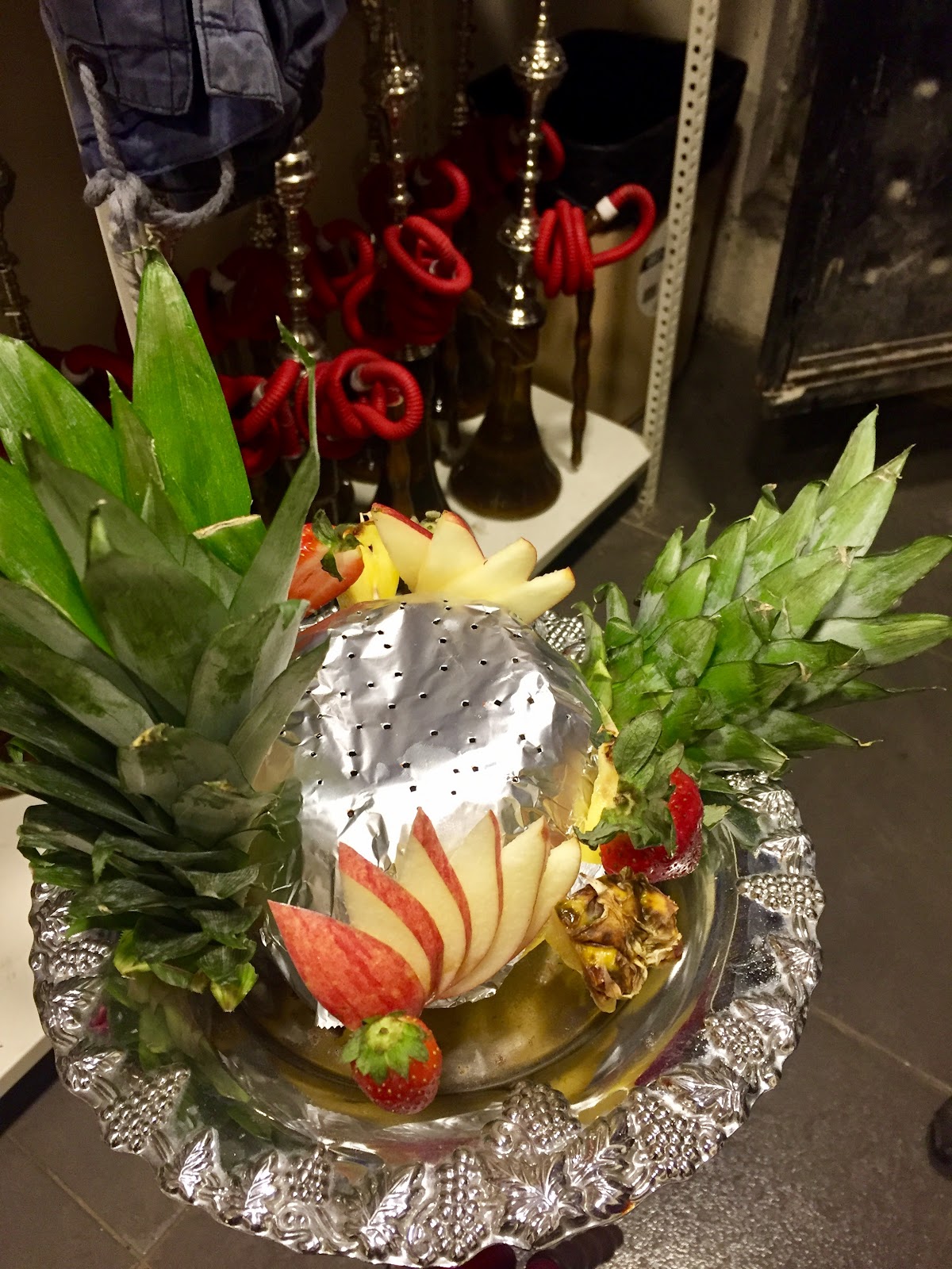 Cafe shisha lounge — photograph 5