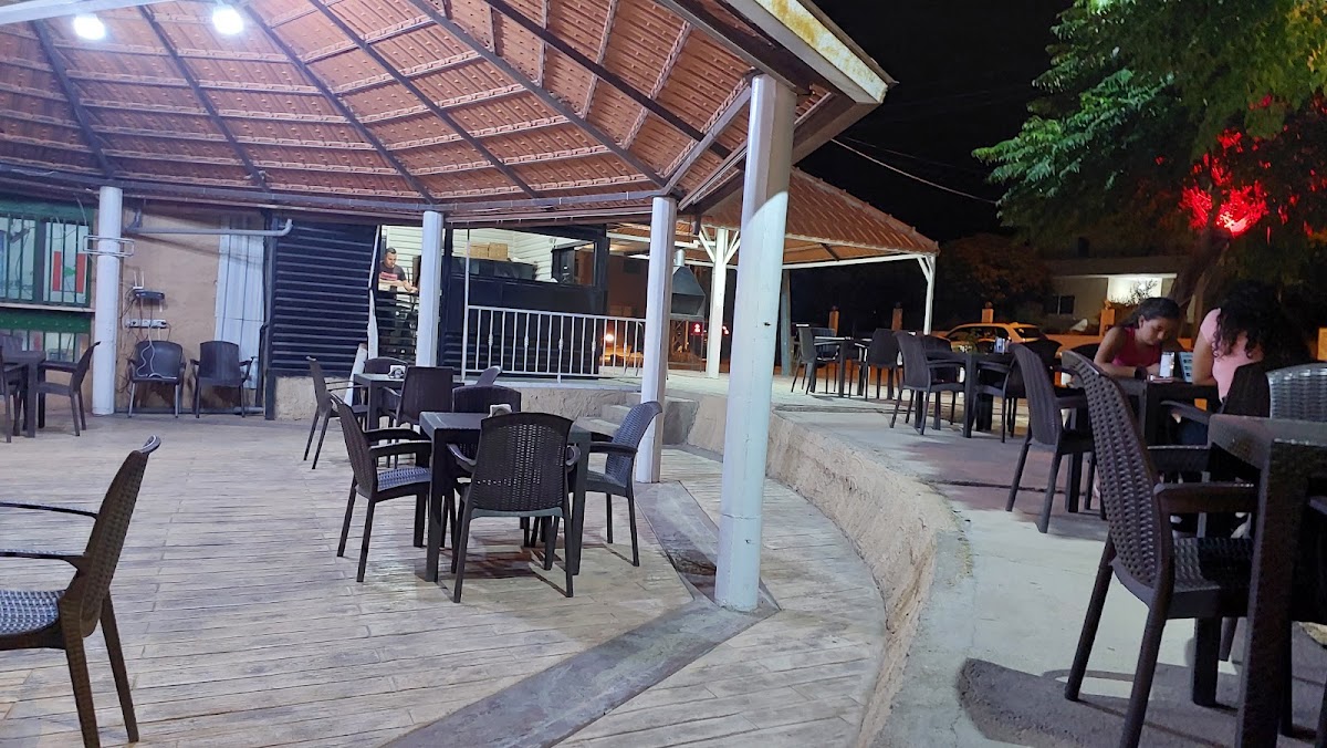Rony’s cafe — photograph 3