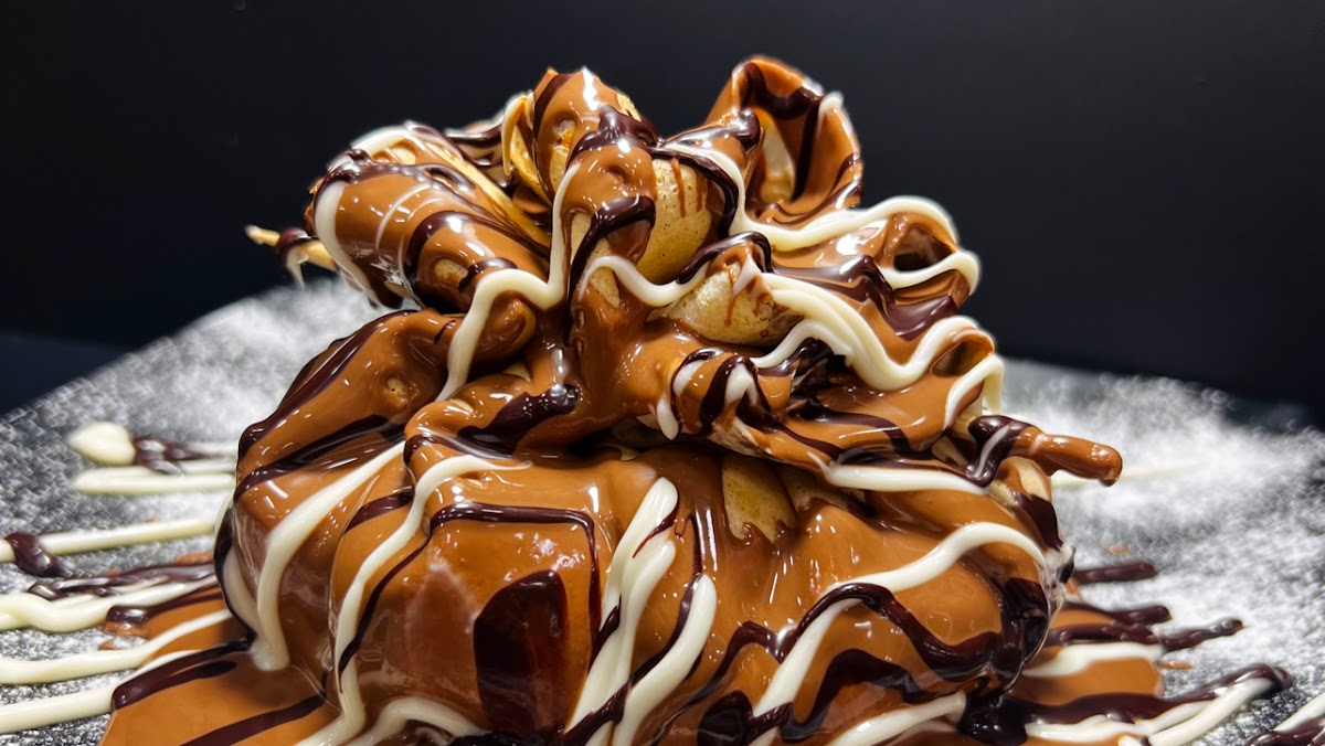 Lara’s Sushi Crepe Kleiat — photograph 2